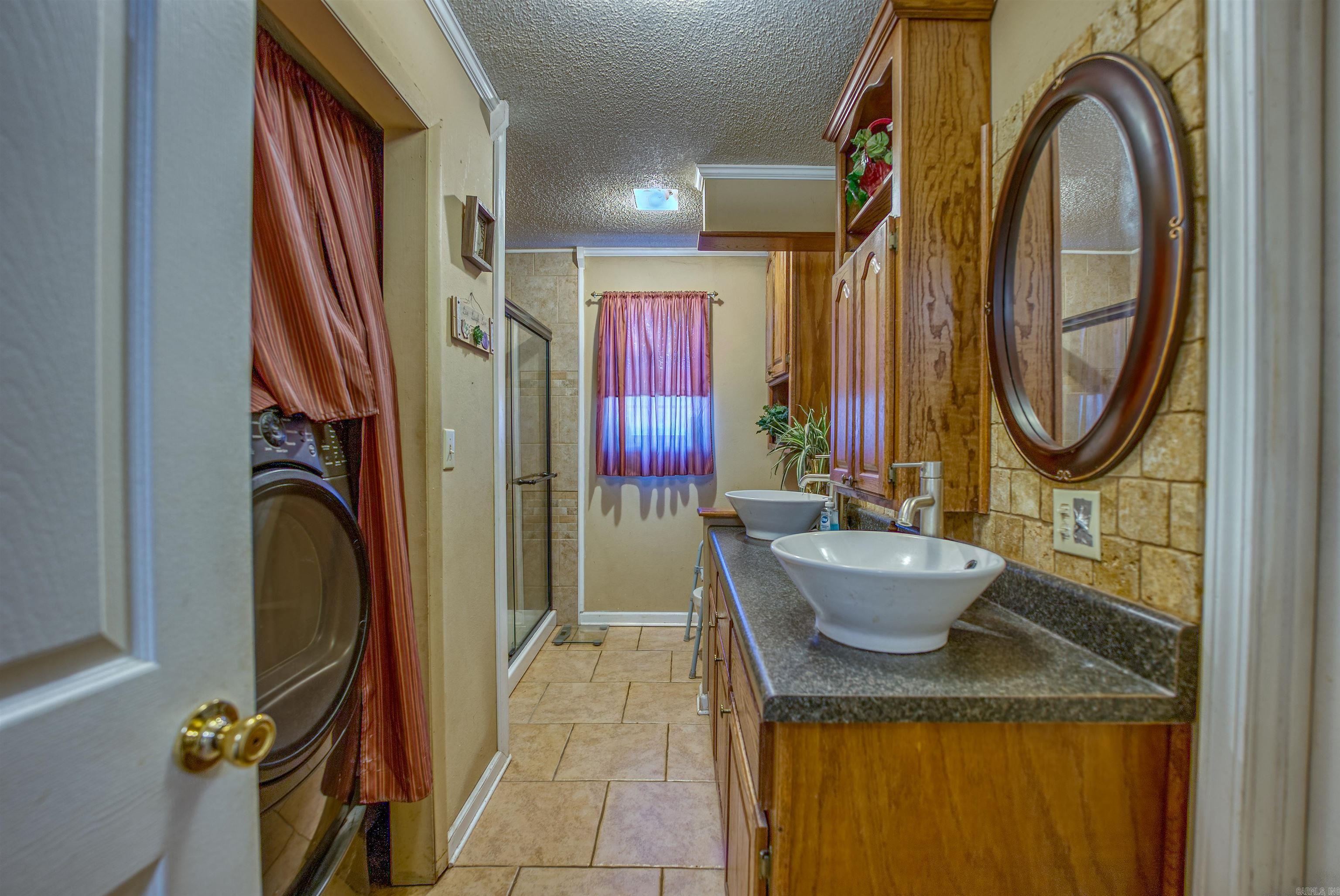 3641 N 27  Marshall, AR