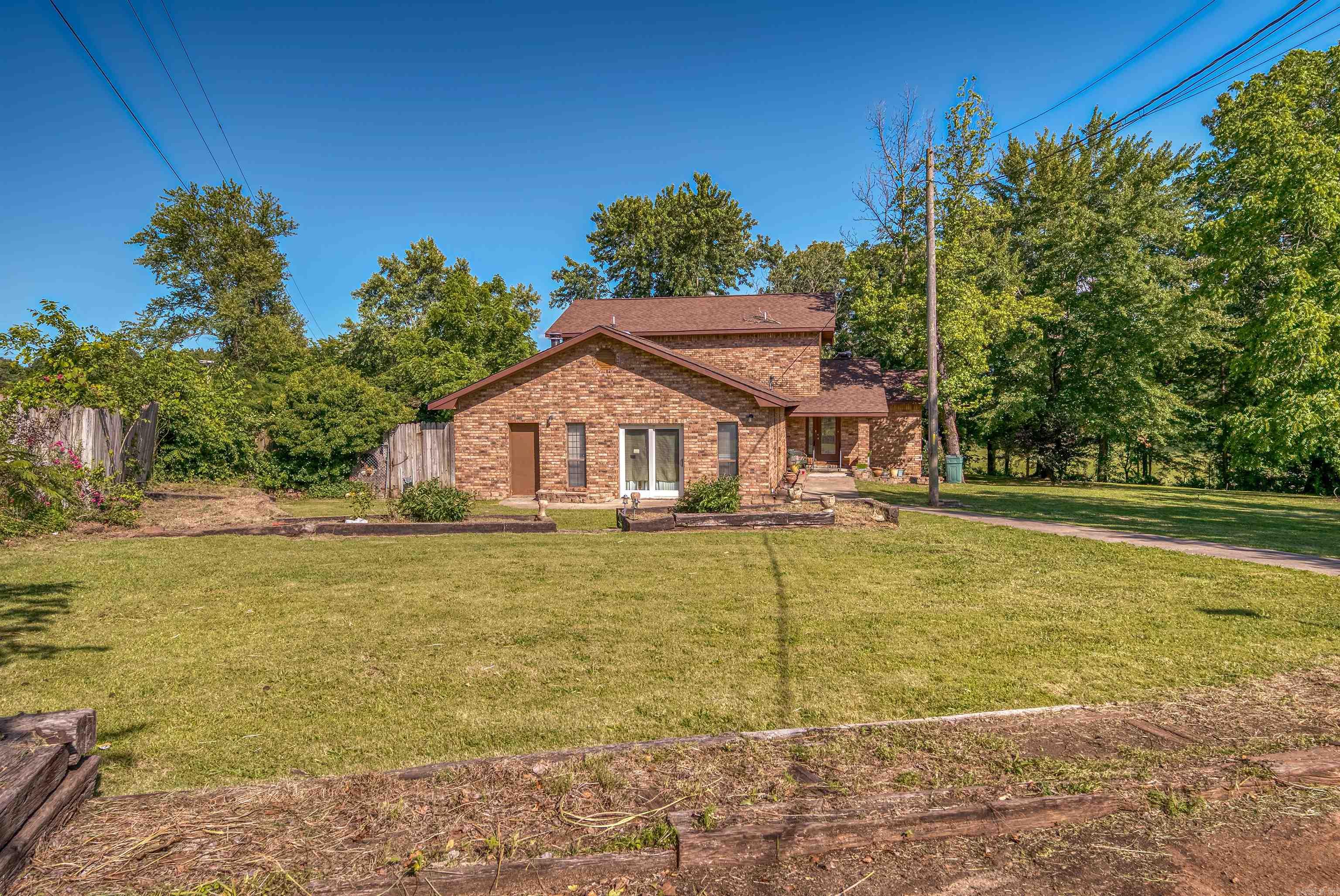3641 N 27  Marshall, AR