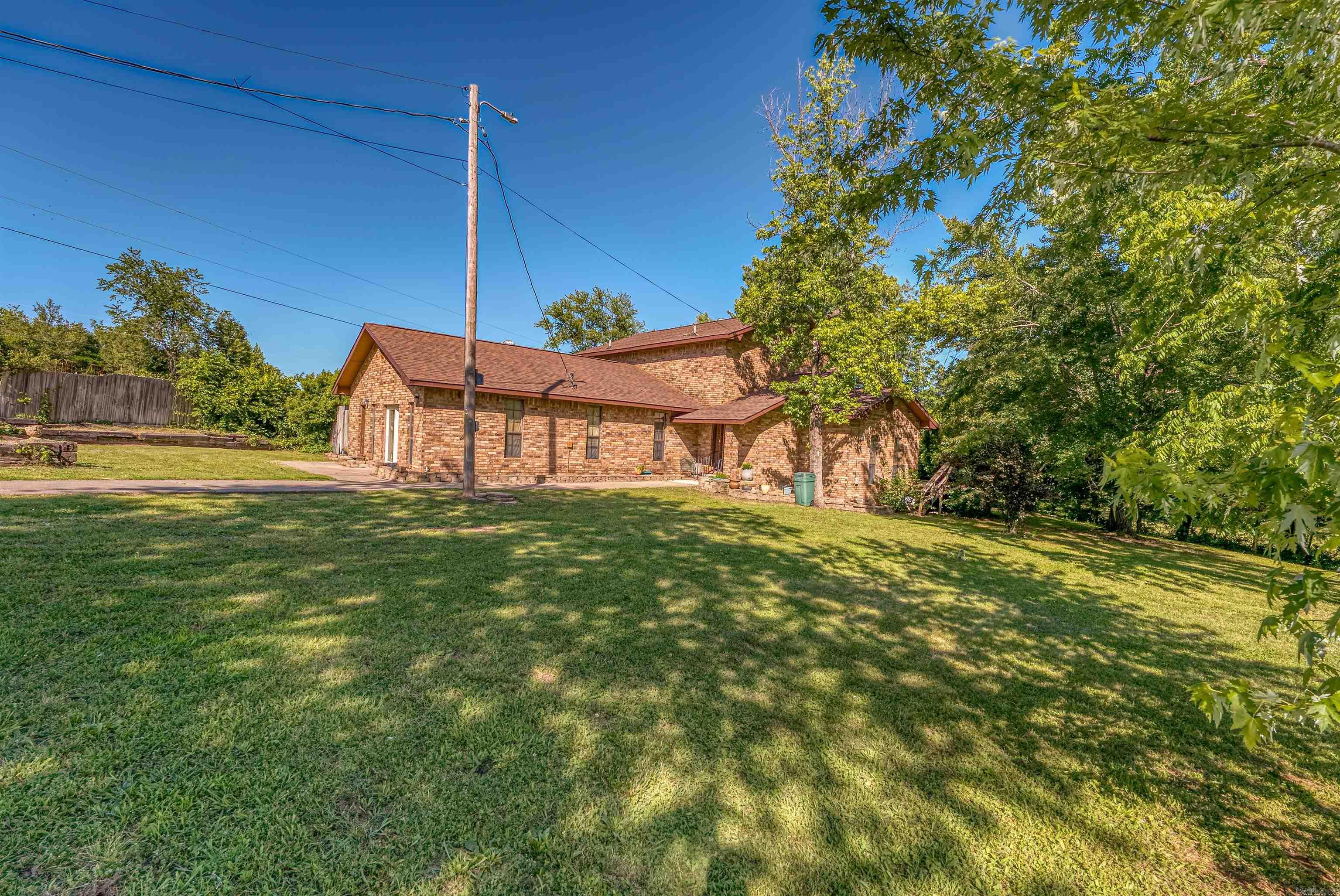 3641 N 27  Marshall, AR