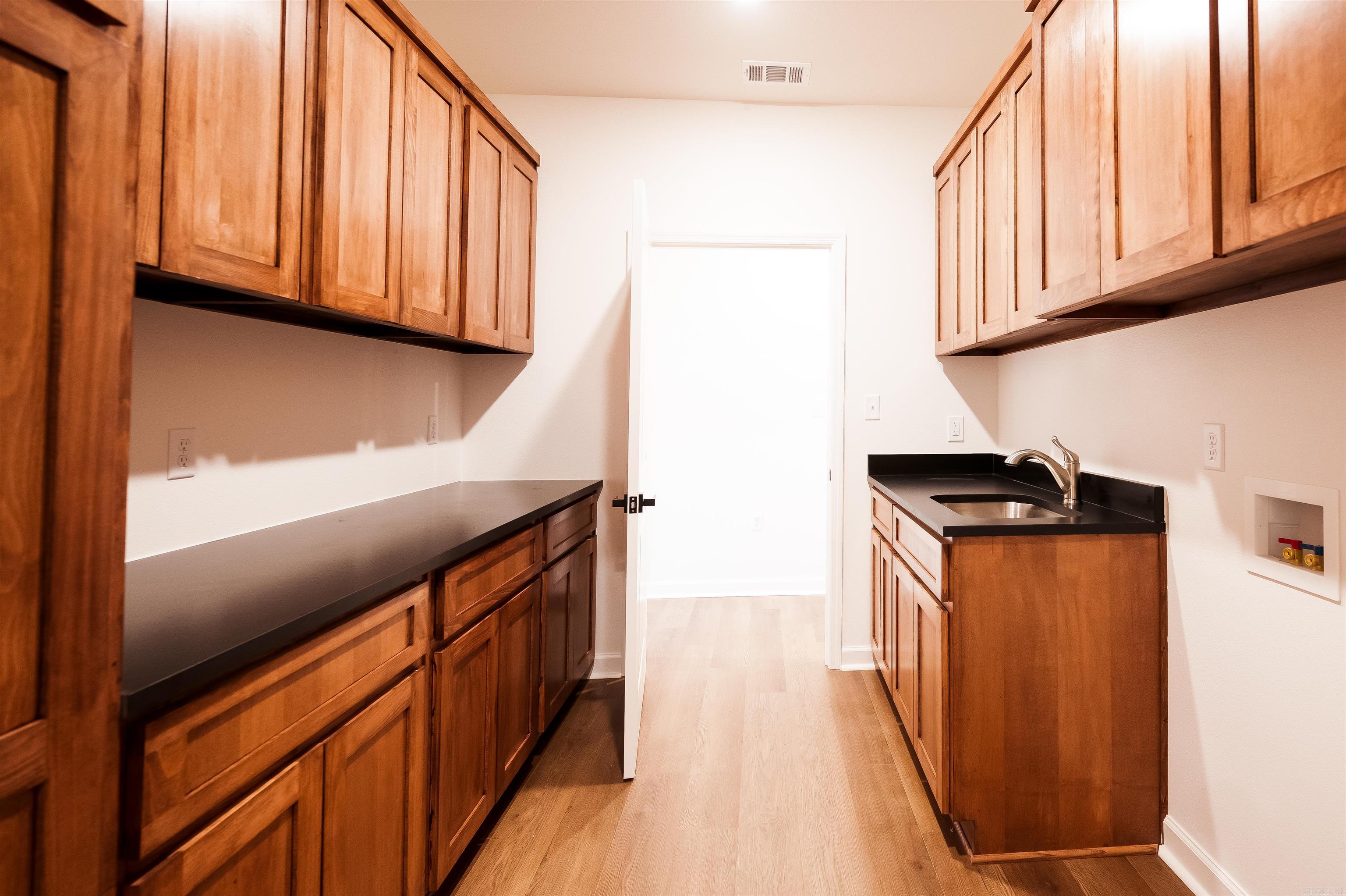 1045  Stagecoach  Cabot, AR