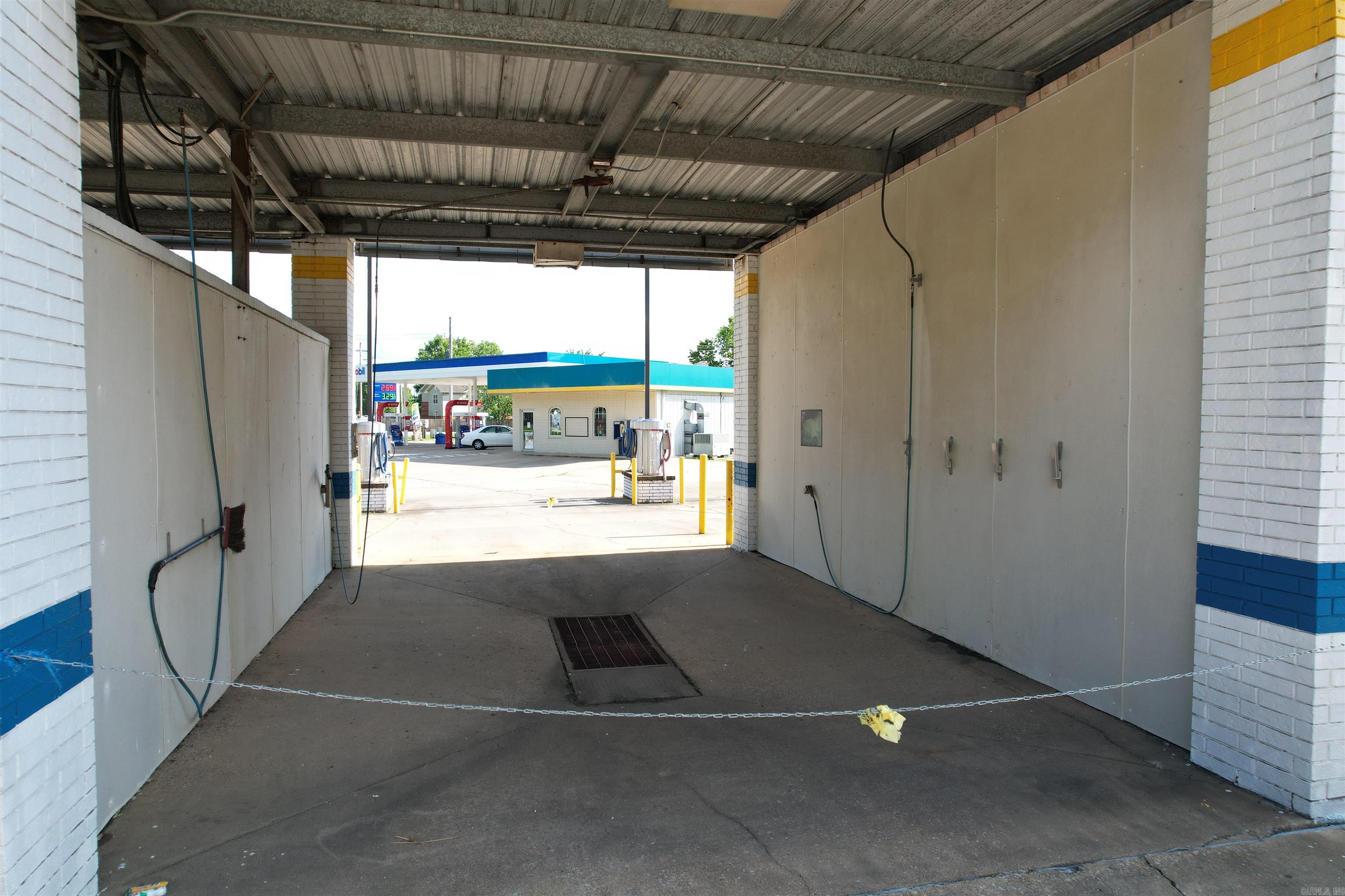 301  Benton  Searcy, AR