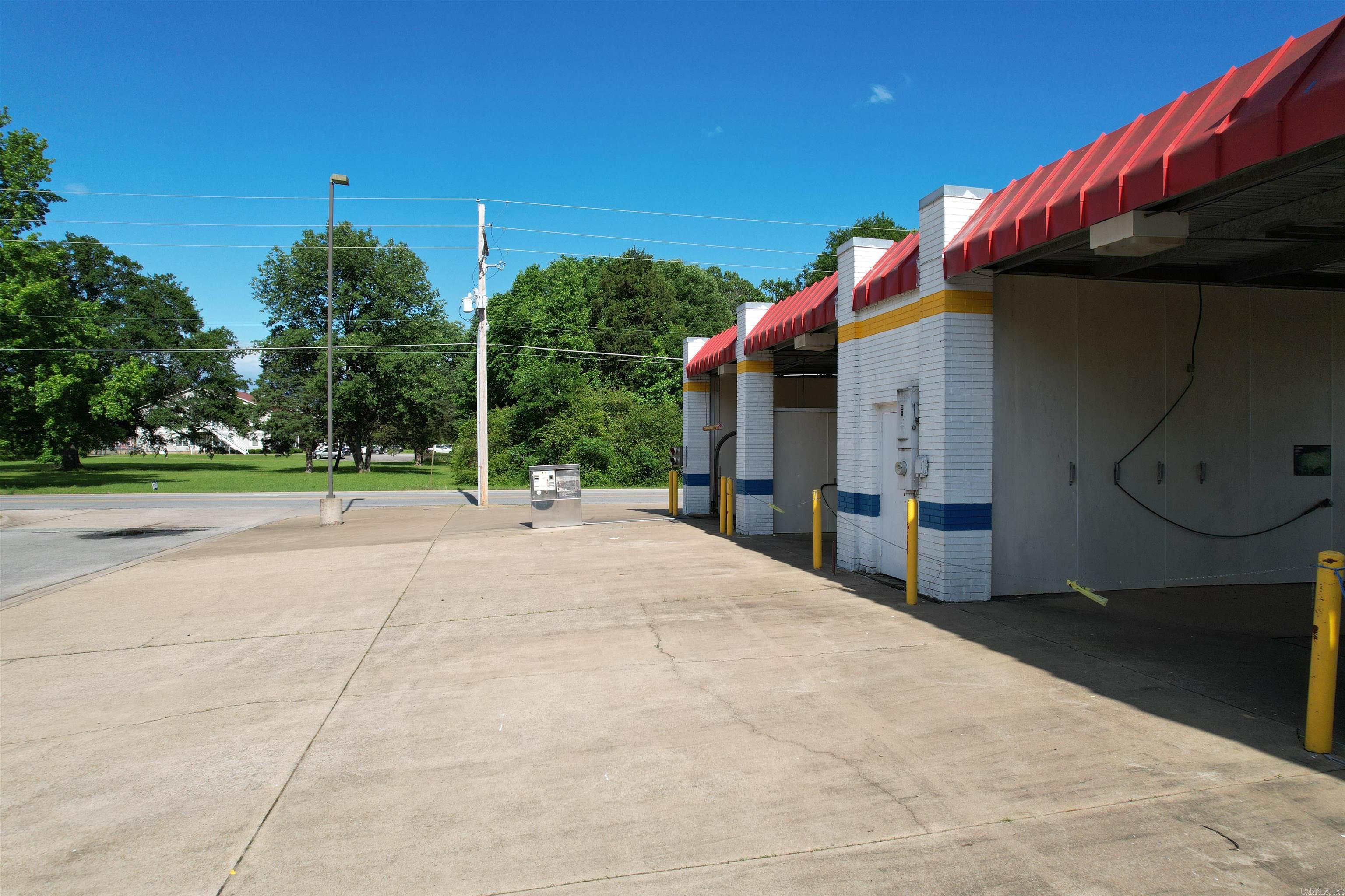 301  Benton  Searcy, AR