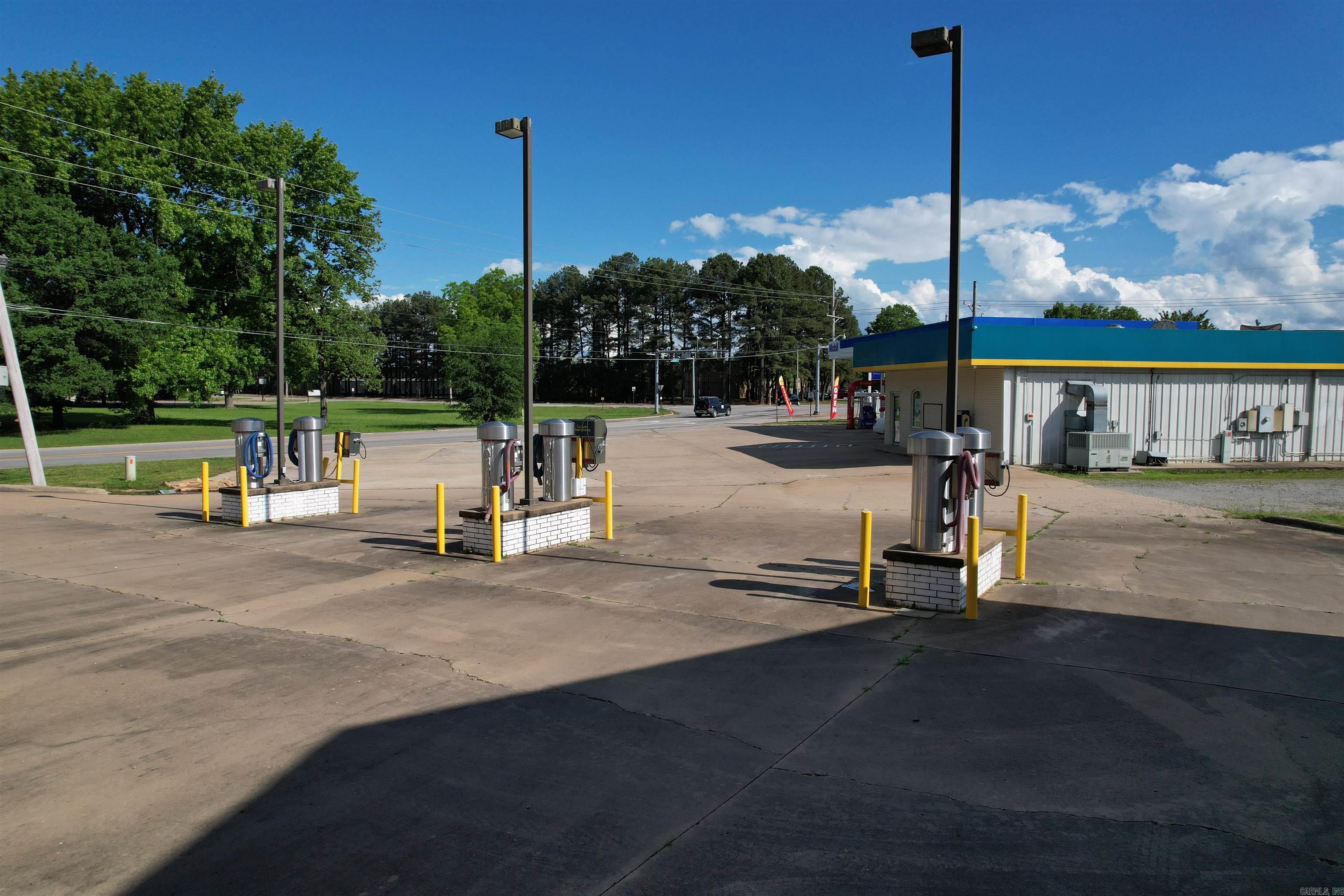 301  Benton  Searcy, AR