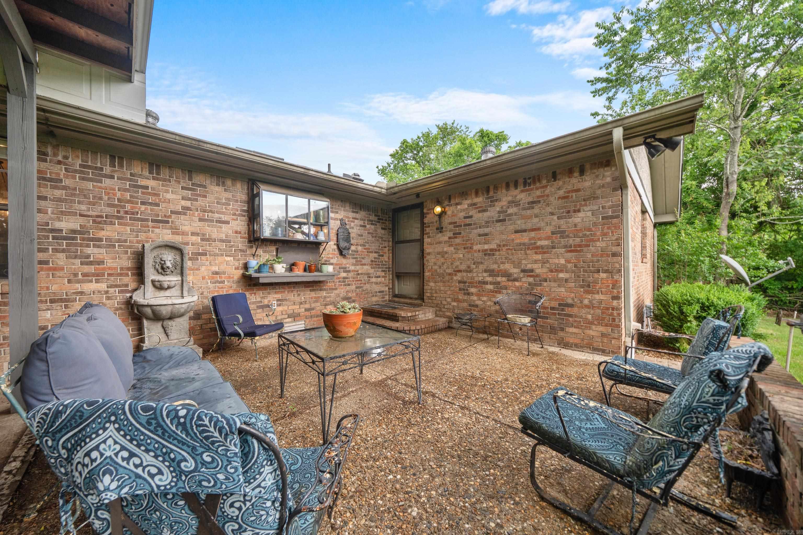 120  Sanson  Hot Springs, AR