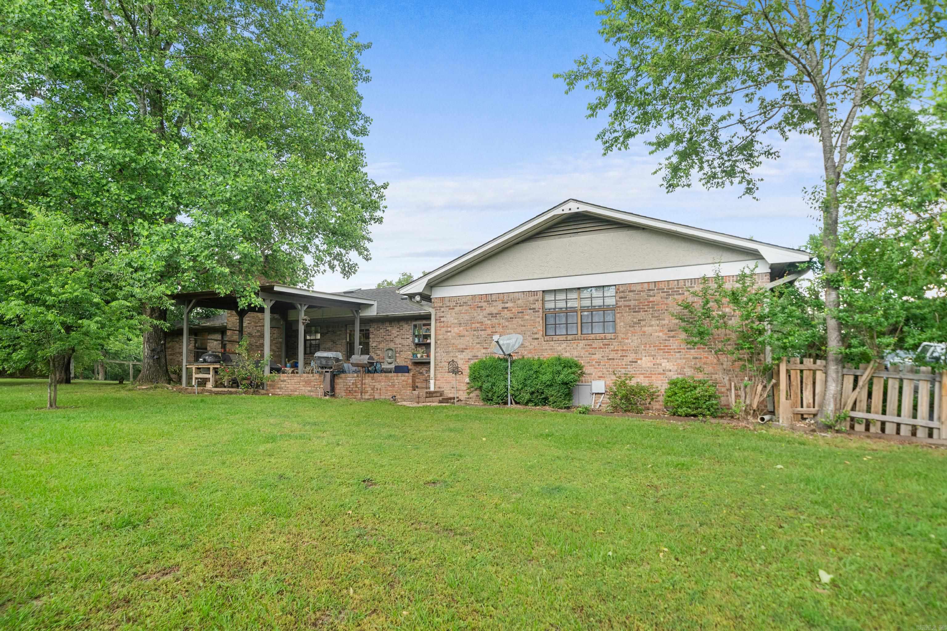 120  Sanson  Hot Springs, AR