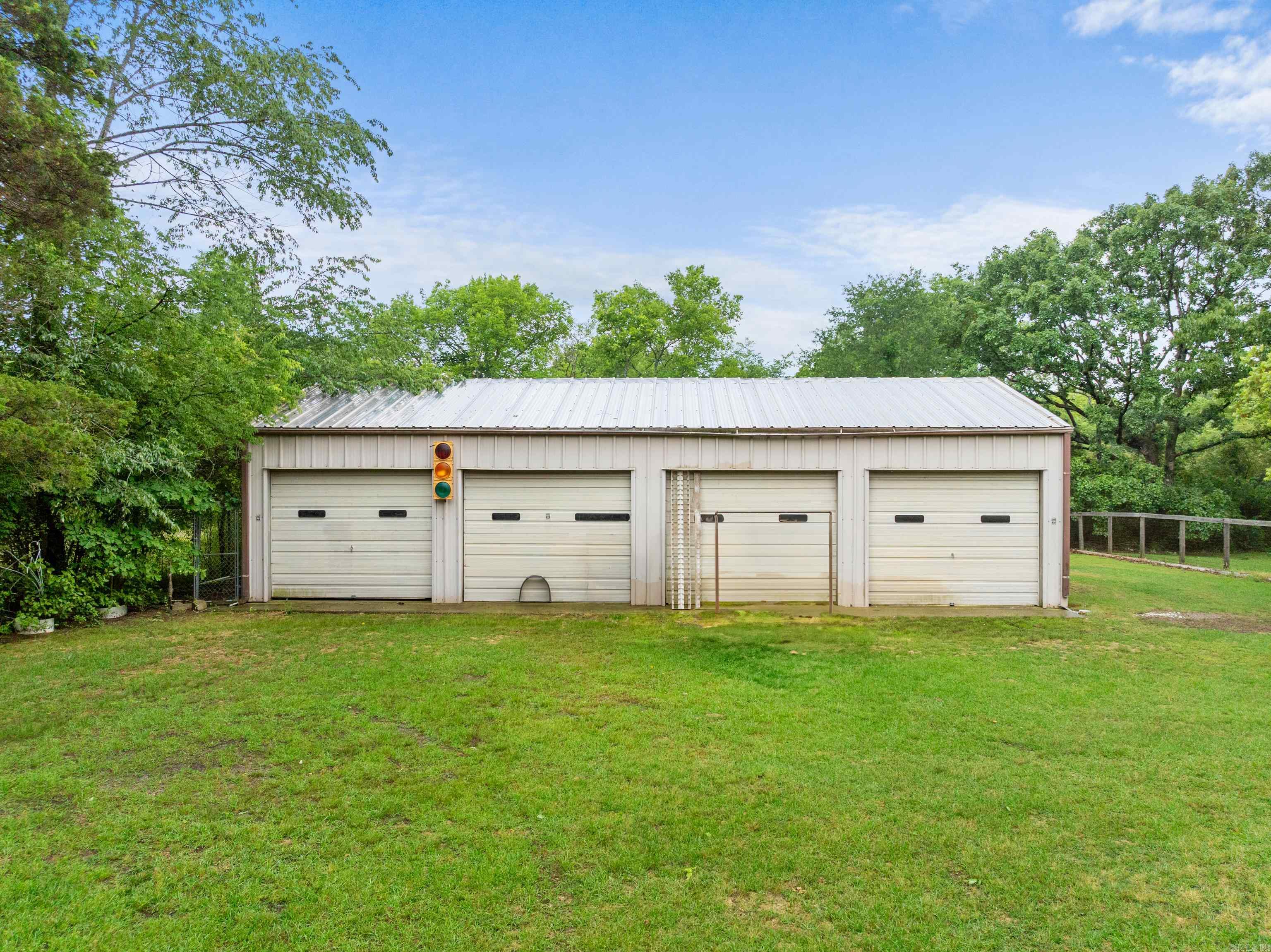 120  Sanson  Hot Springs, AR