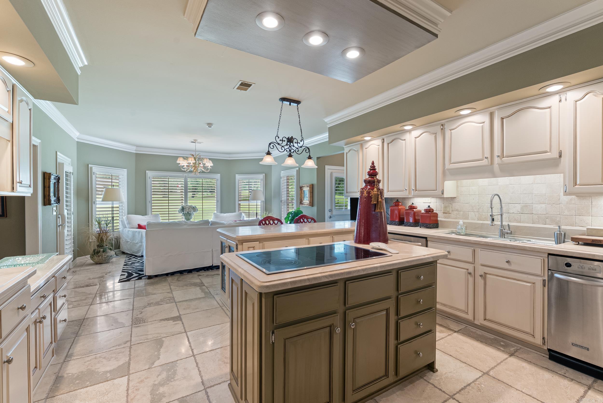 852 Rock Ledge Road Heber Springs, AR 72543