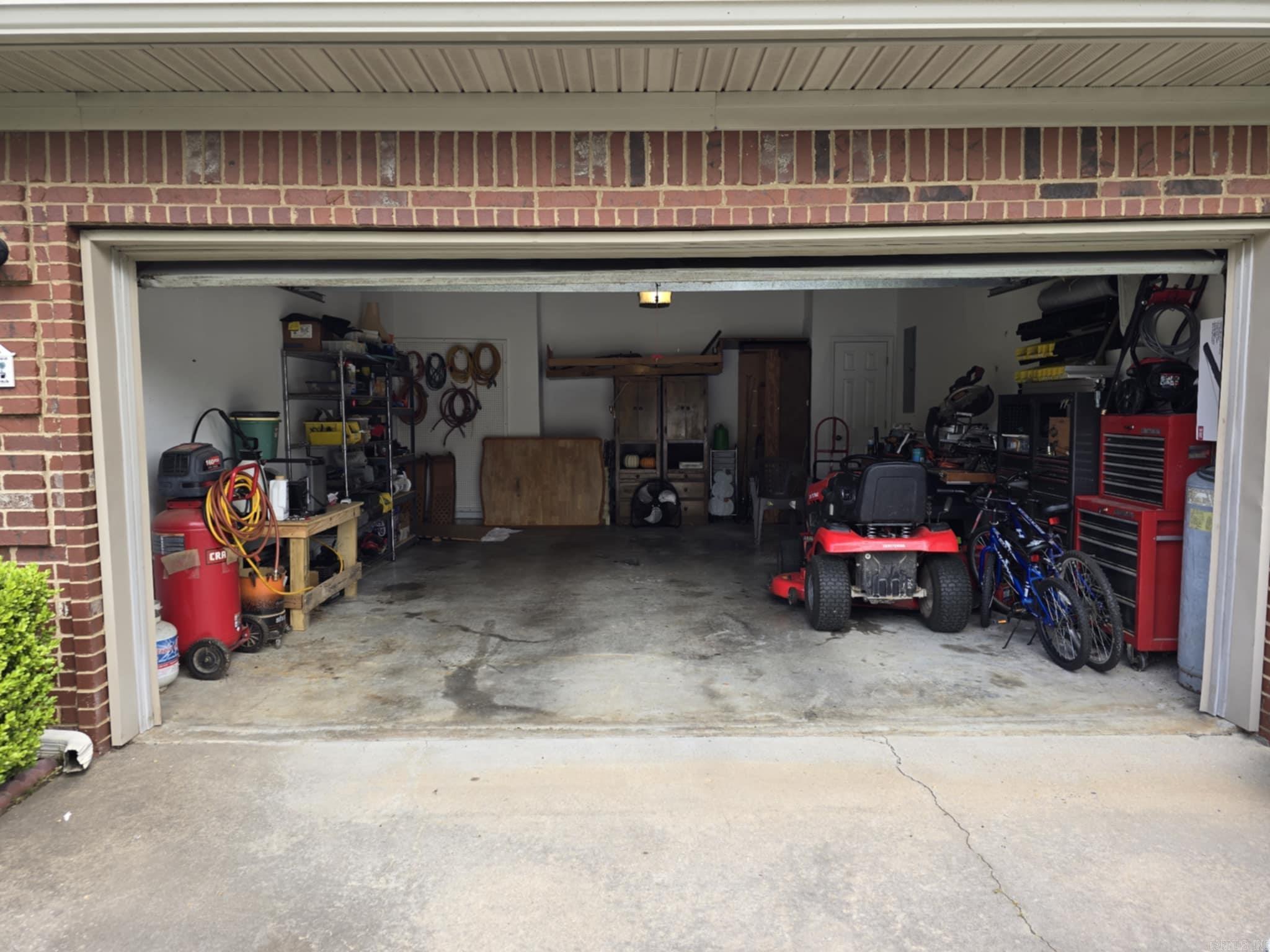 612 W 13TH  Stuttgart, AR