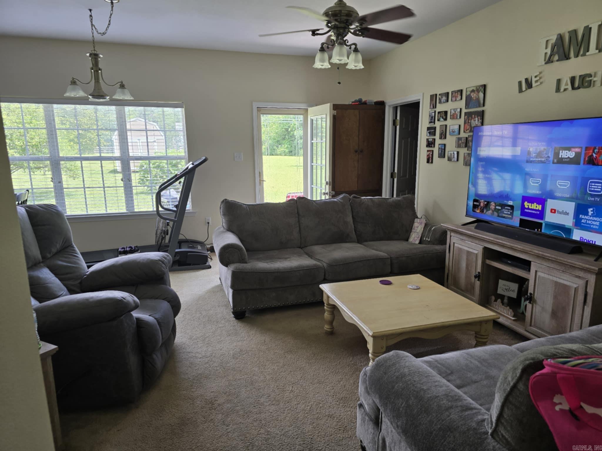 612 W 13TH  Stuttgart, AR