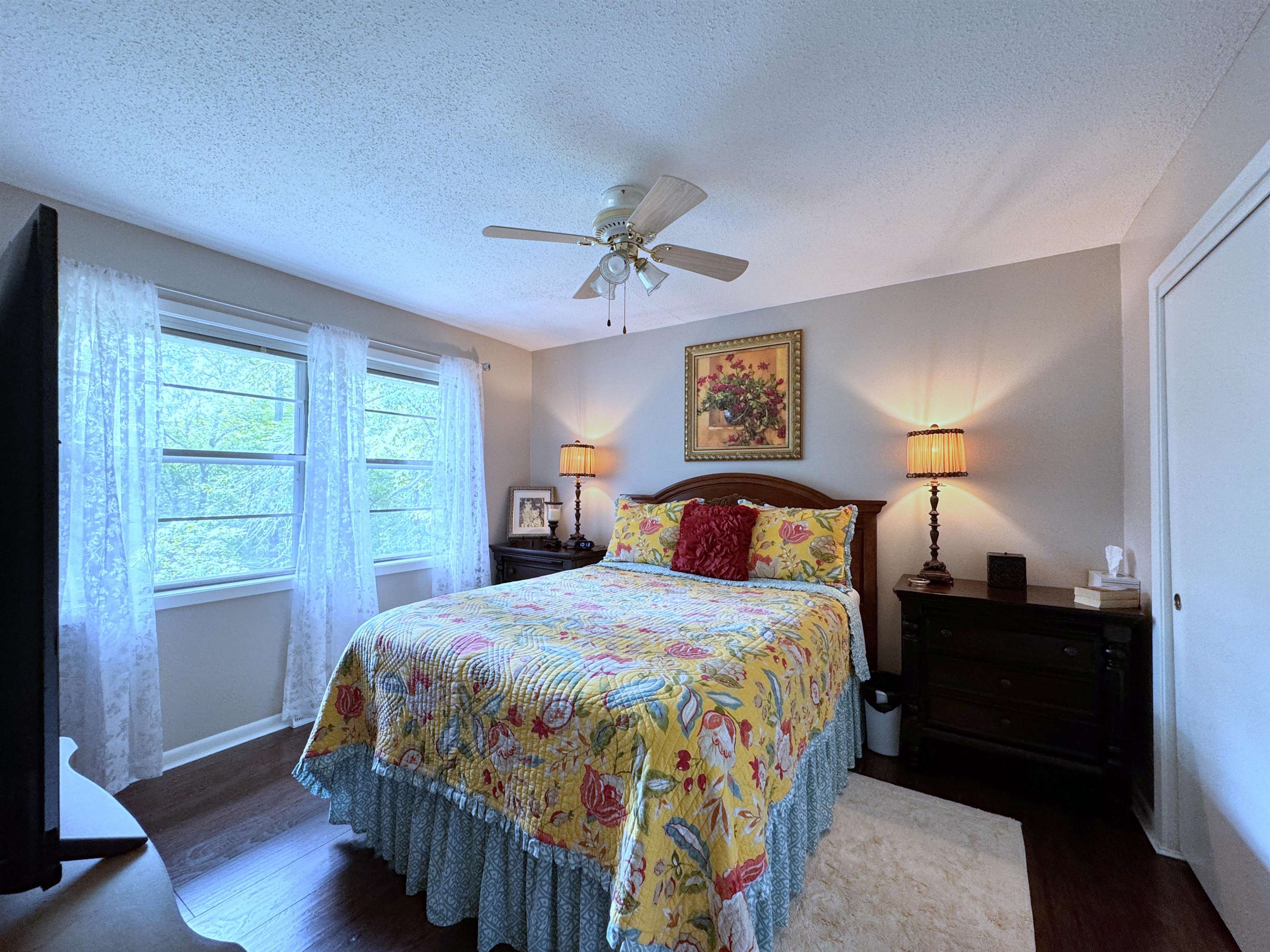 9  Mineola  Cherokee Village, AR