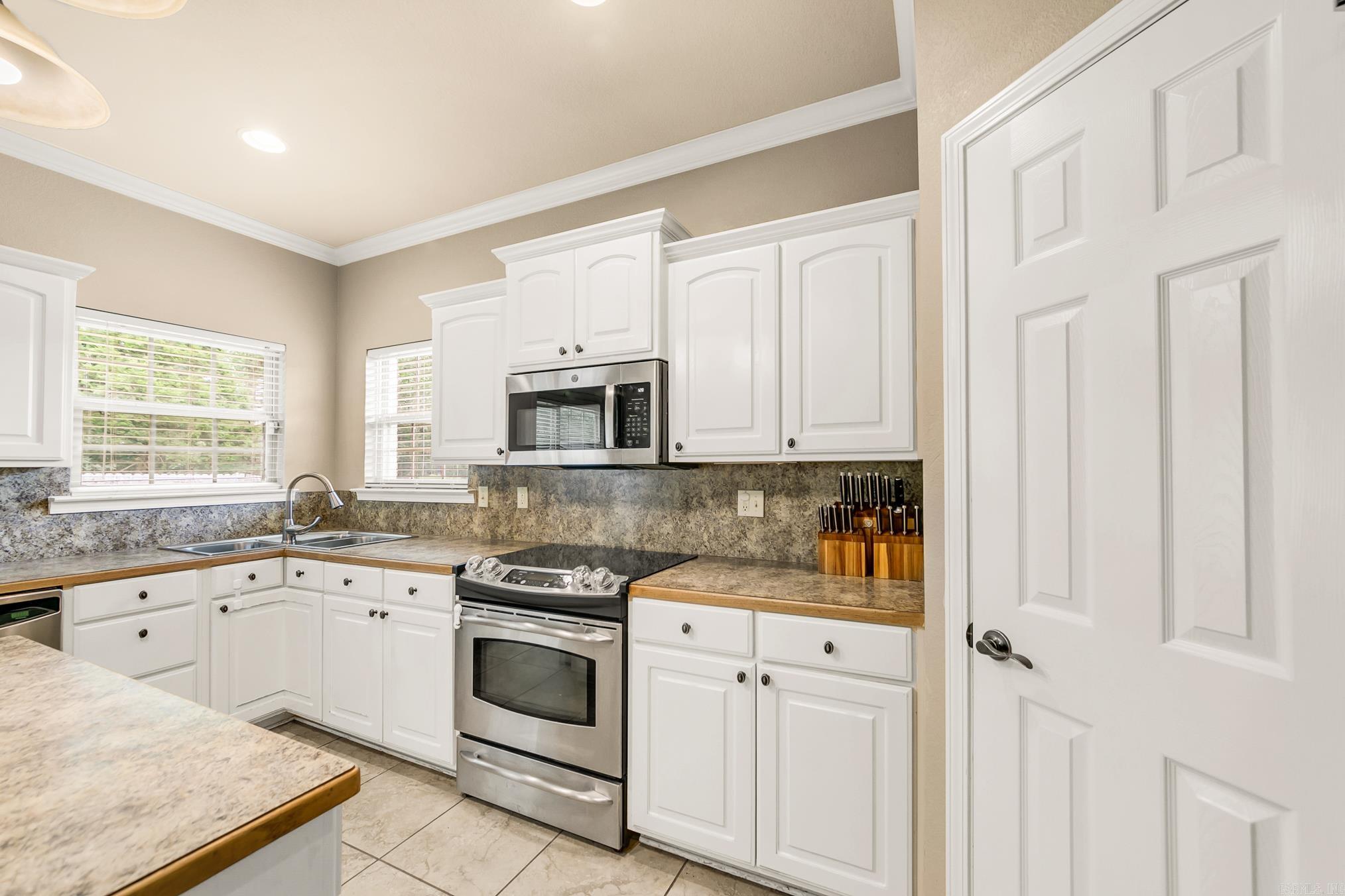 120  Cross Creek Drive  Austin, AR