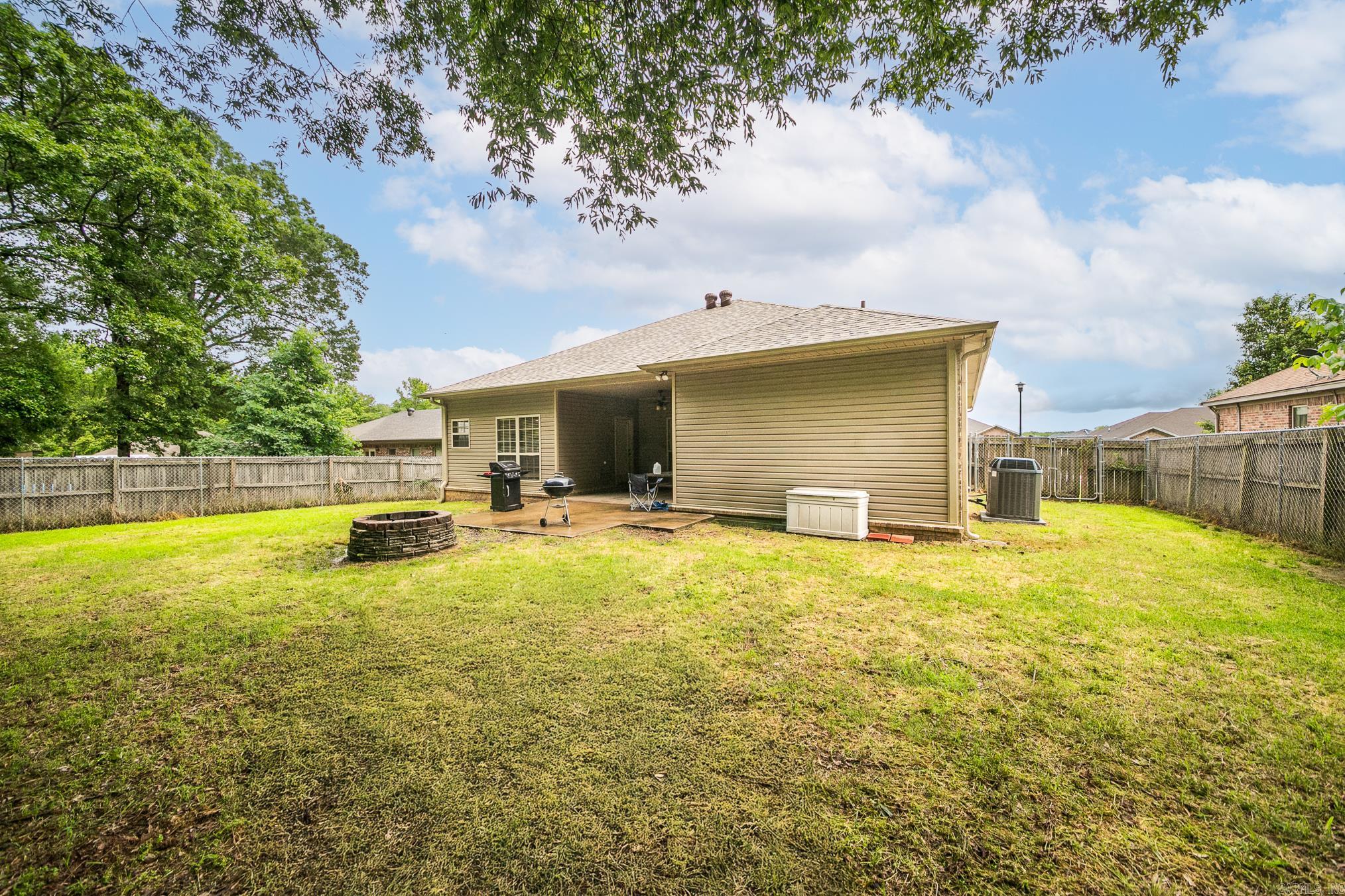 120  Cross Creek Drive  Austin, AR