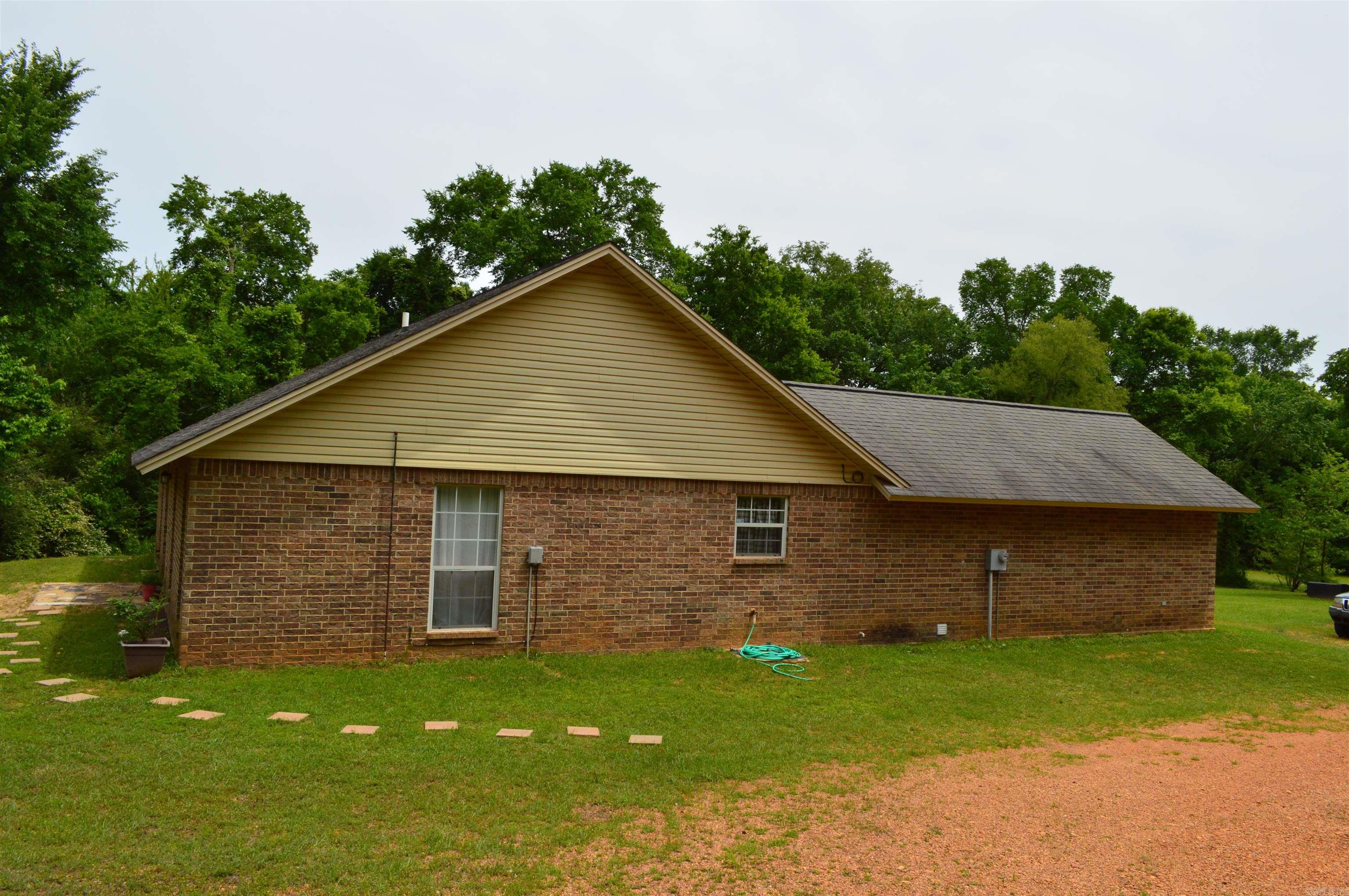 1059  Piney  De Queen, AR