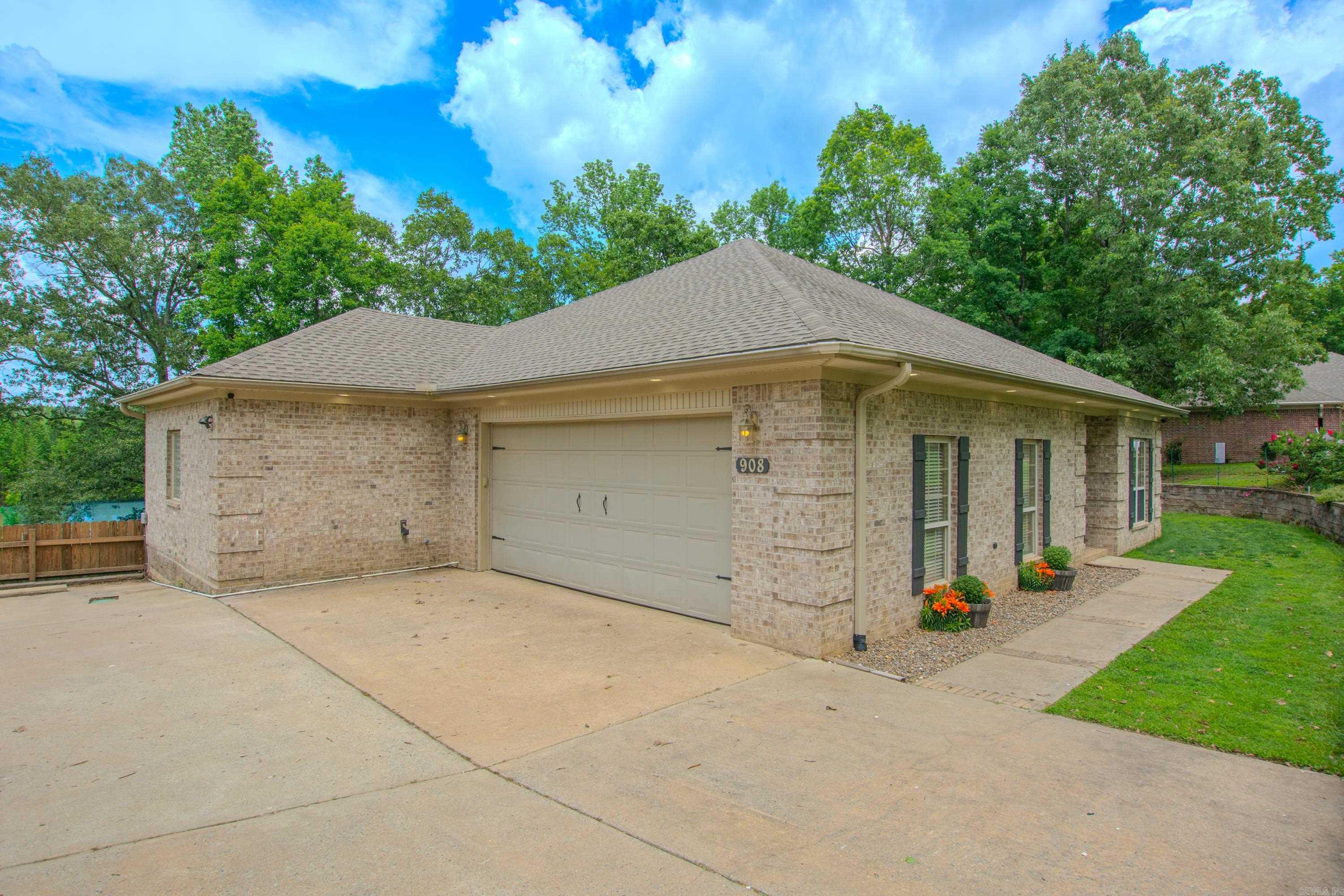 908 W Hwy 89  Cabot, AR