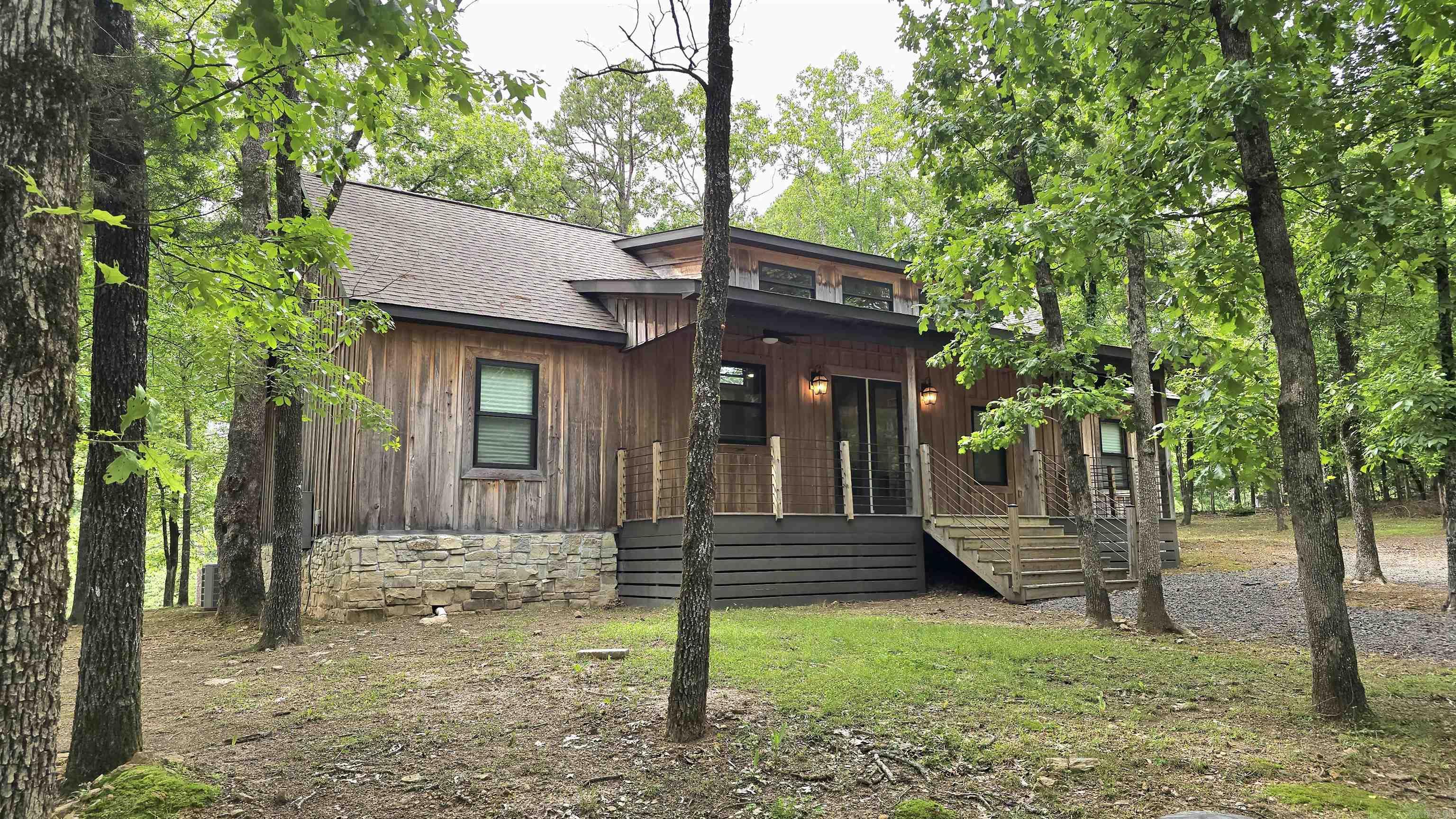 350  Kustrin Dr  Drasco, AR
