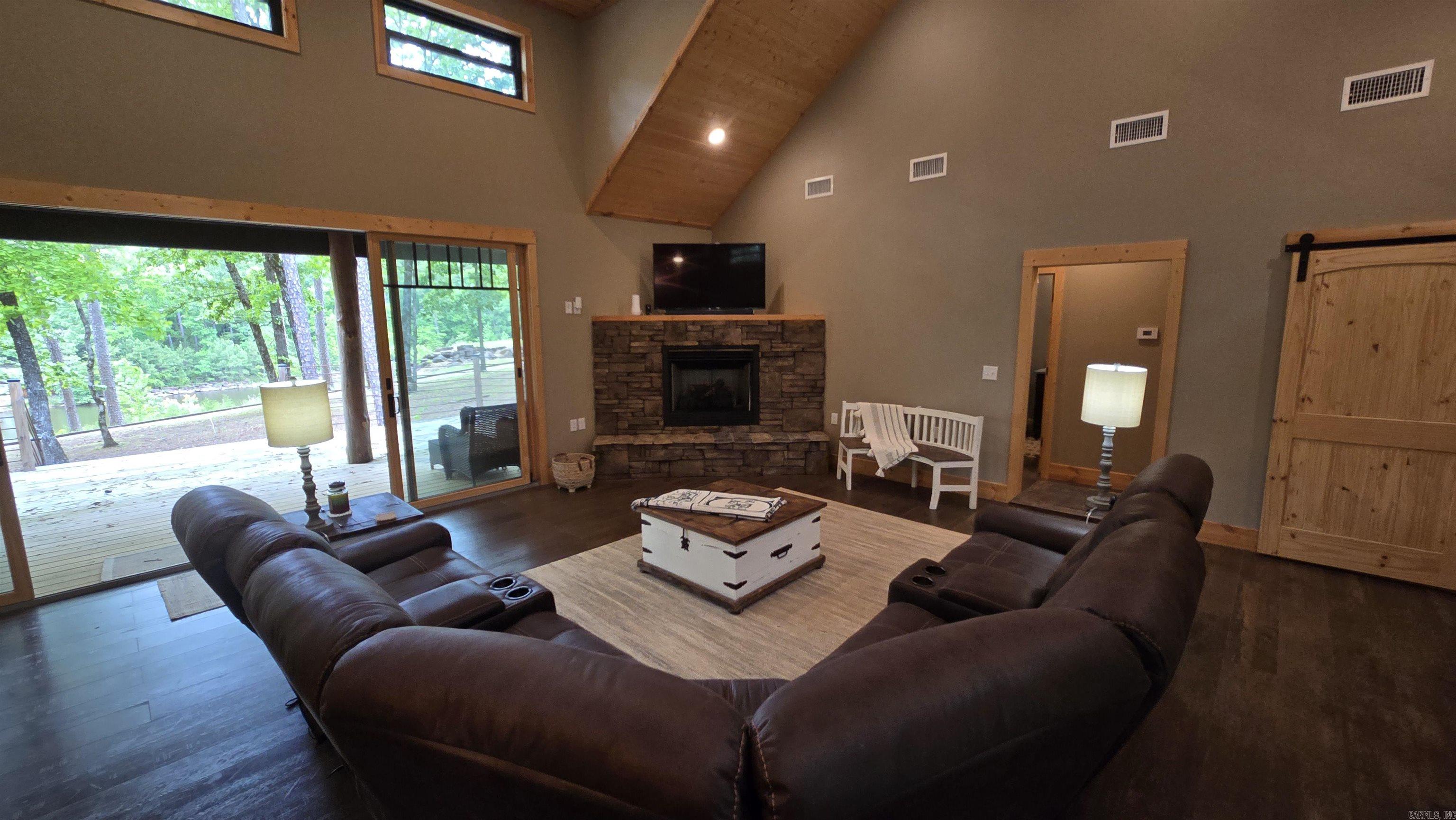 350  Kustrin Dr  Drasco, AR