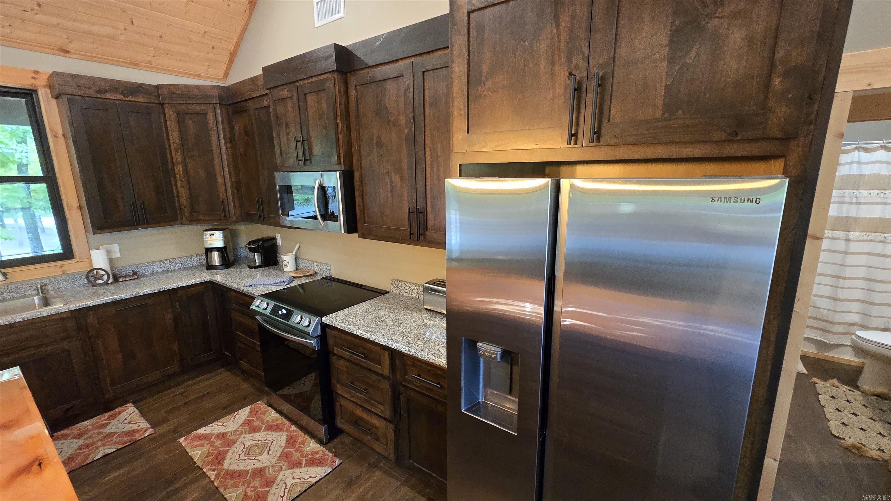 350  Kustrin Dr  Drasco, AR