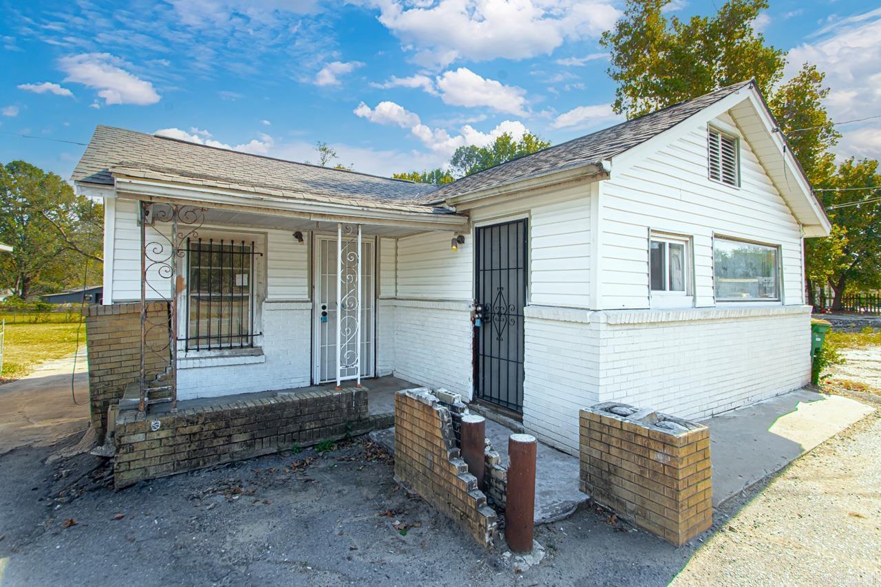 4704 E Broadway  North Little Rock, AR