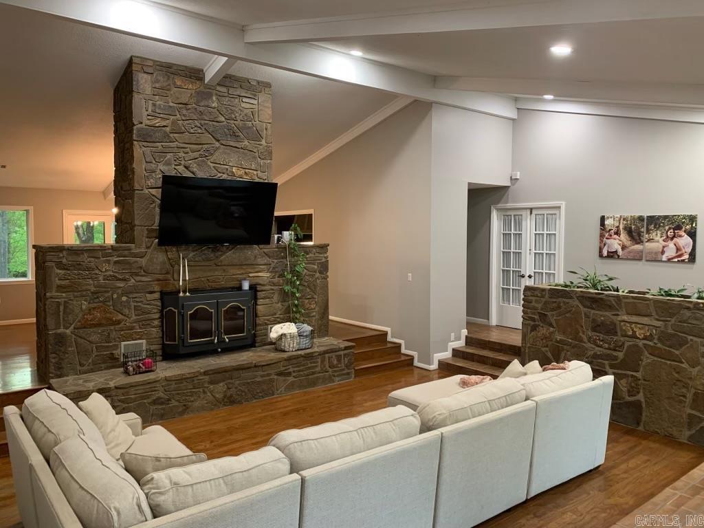 18  Riviera Dr  Conway, AR