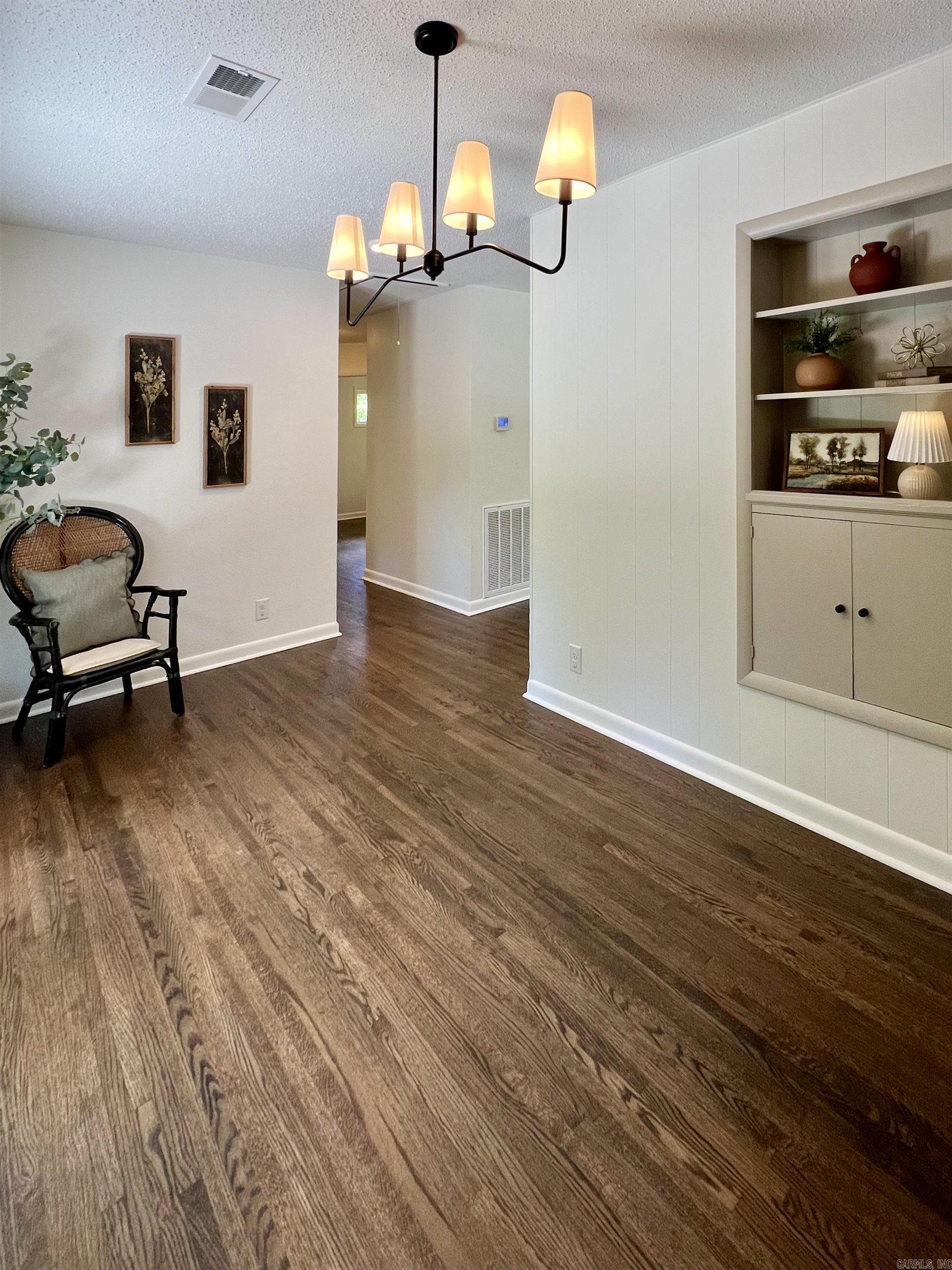 506 W Clinton  Heber Springs, AR
