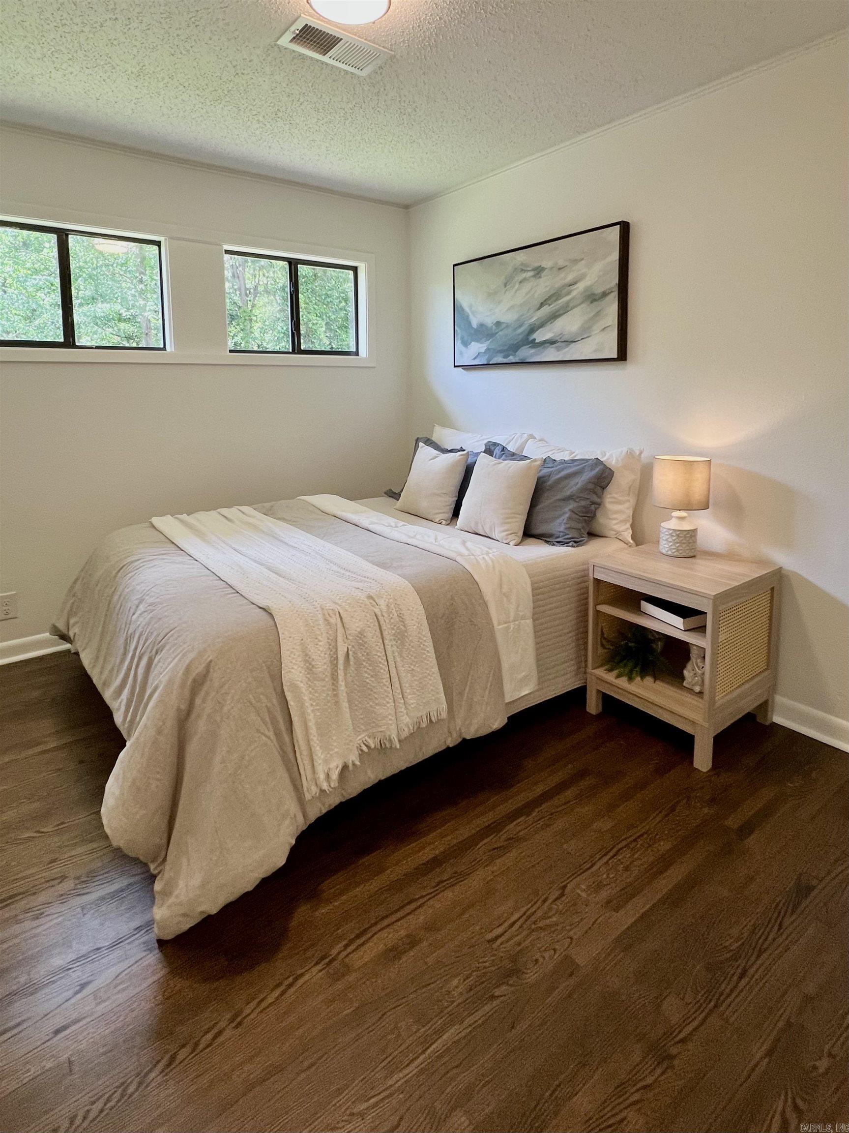 506 W Clinton  Heber Springs, AR