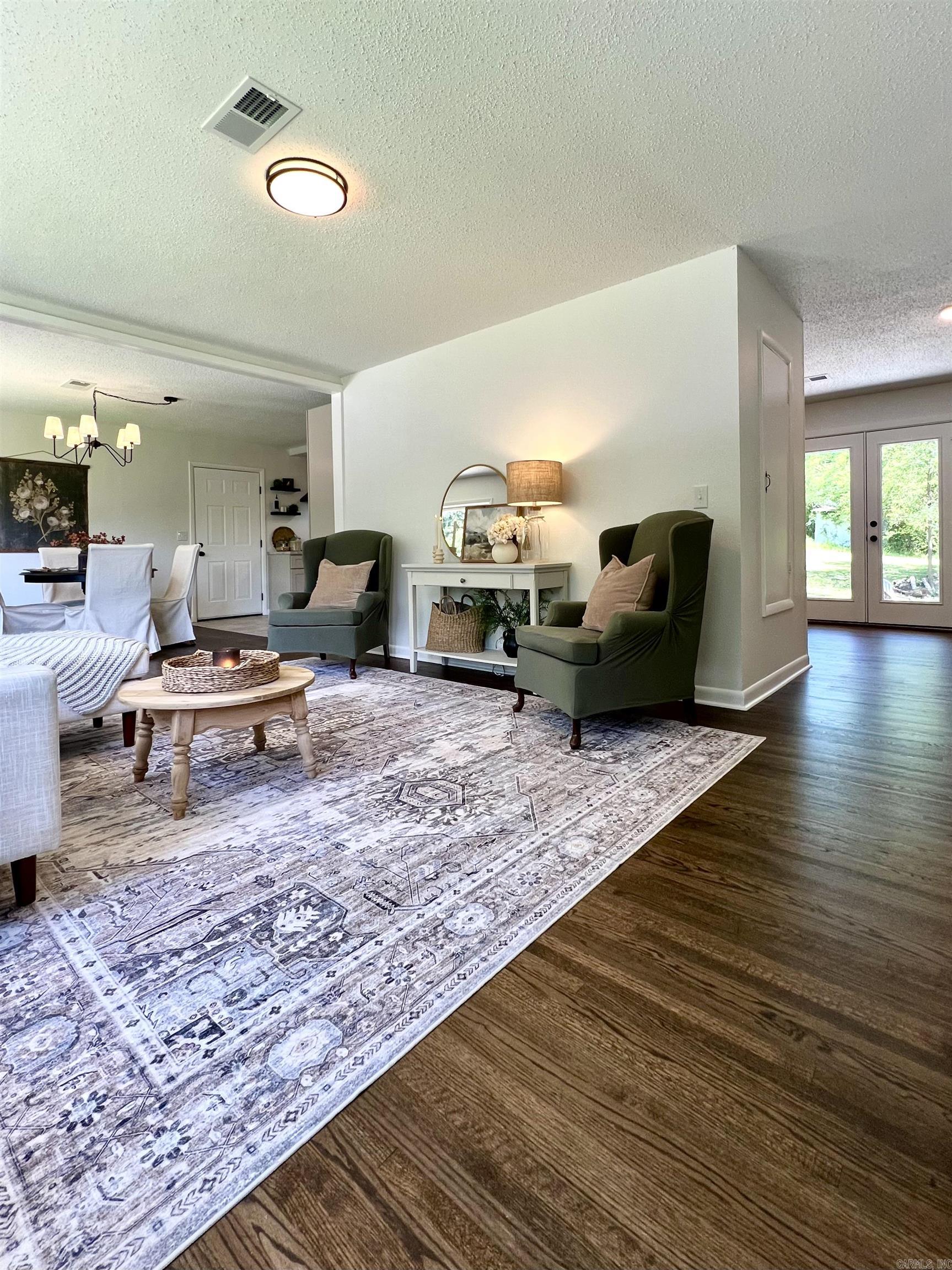 506 W Clinton  Heber Springs, AR