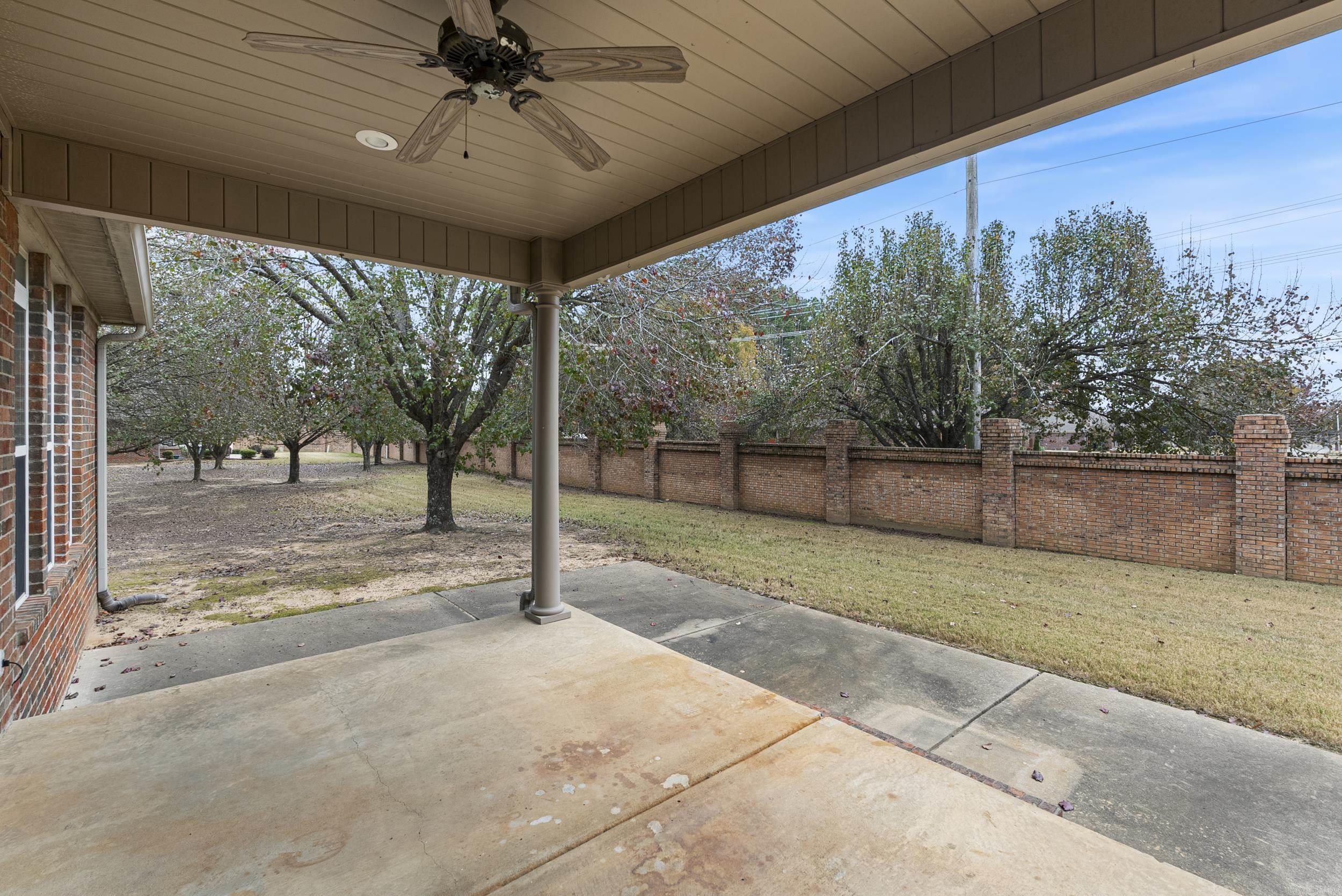 4655 Palm Springs Circle Conway, AR 72034