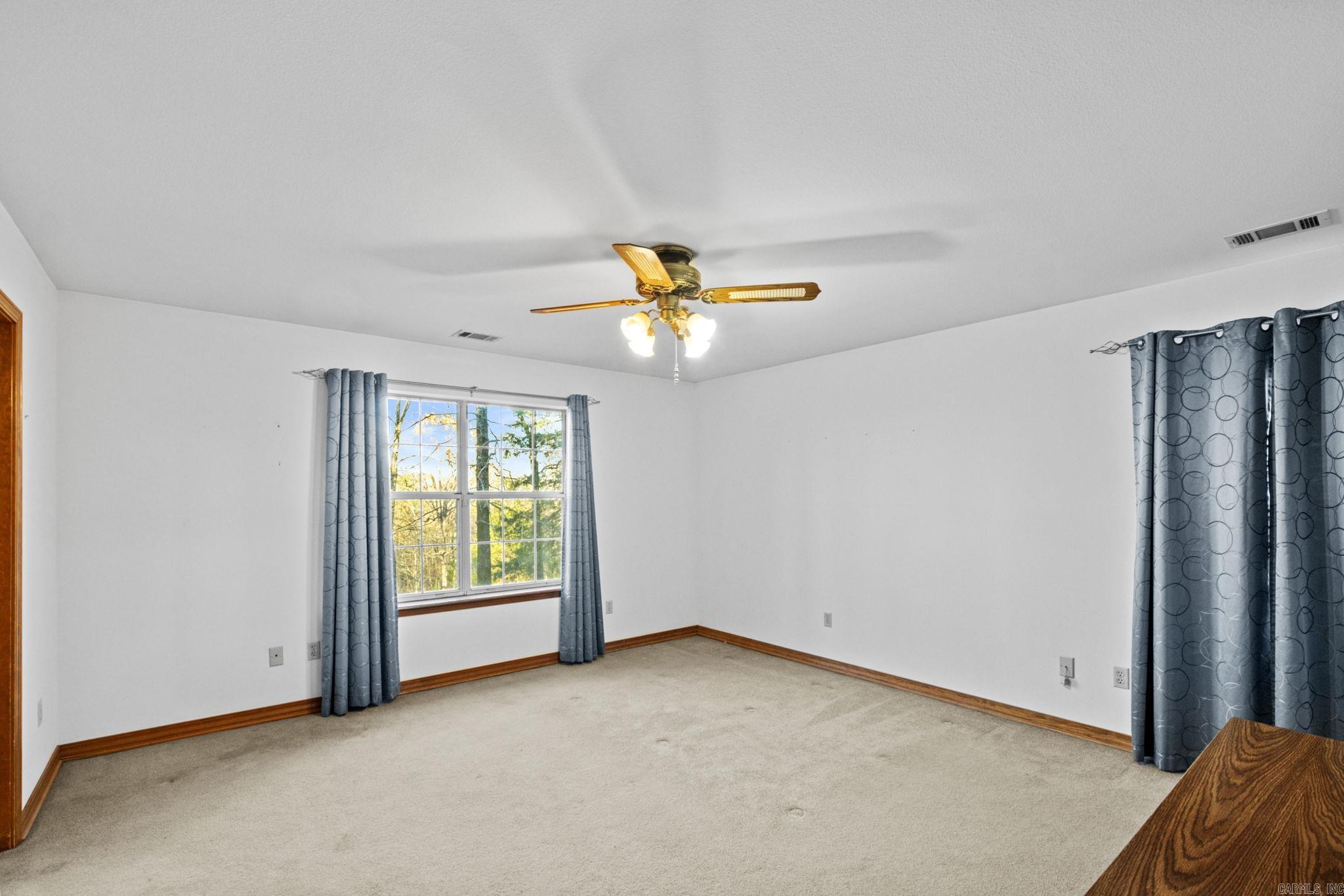 204  Pleasant Ridge Road  El Paso, AR