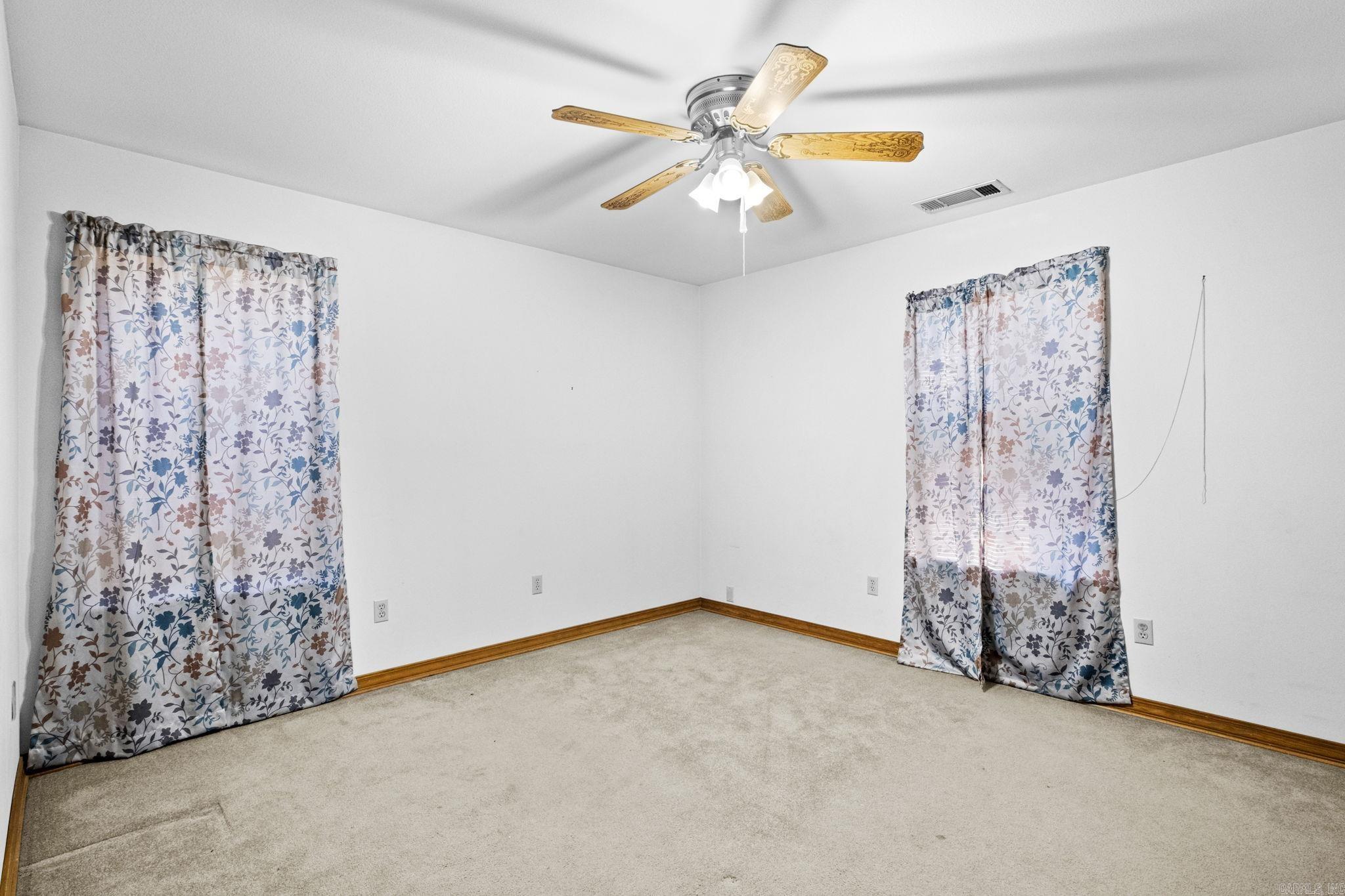 204  Pleasant Ridge Road  El Paso, AR