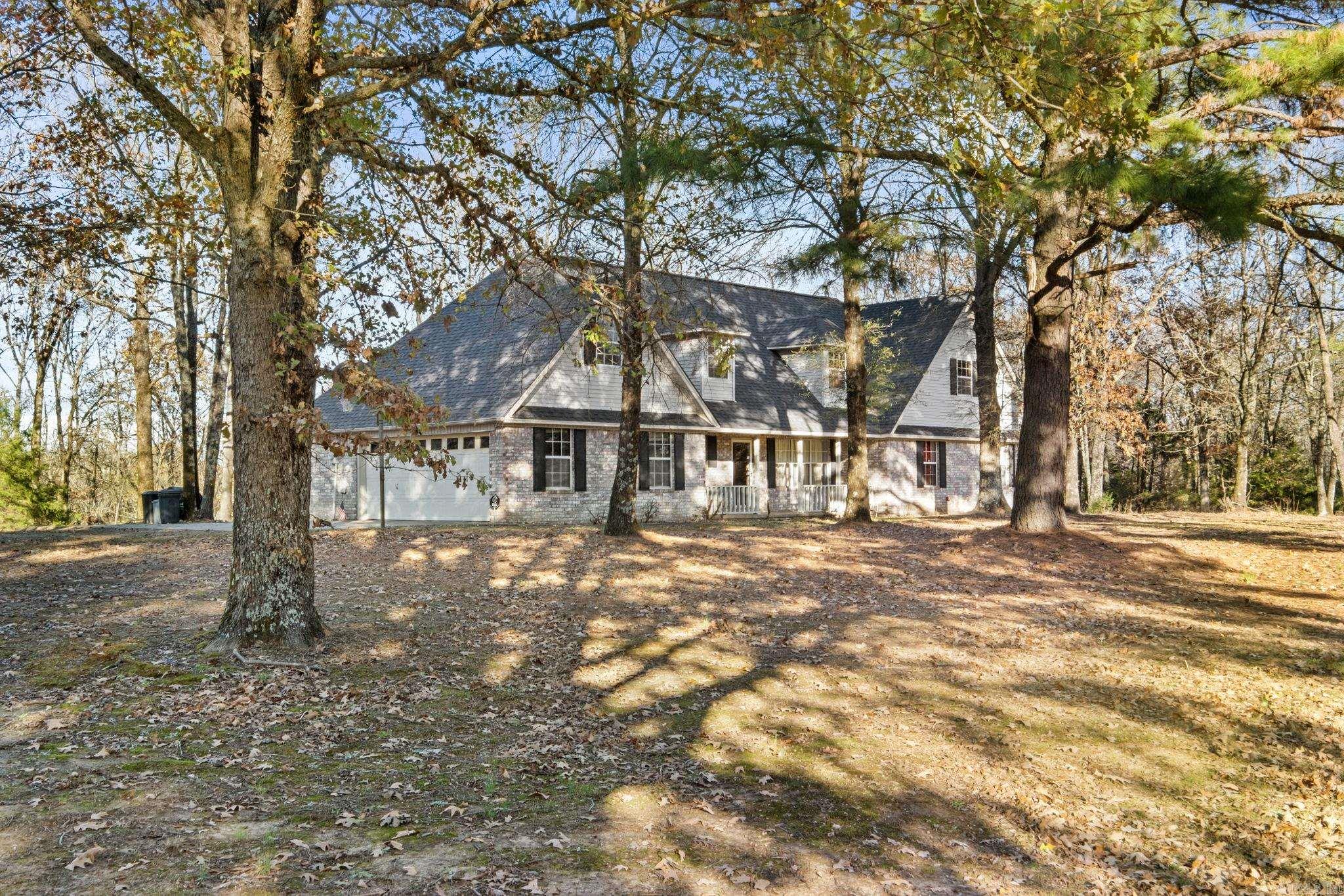 204  Pleasant Ridge Road  El Paso, AR