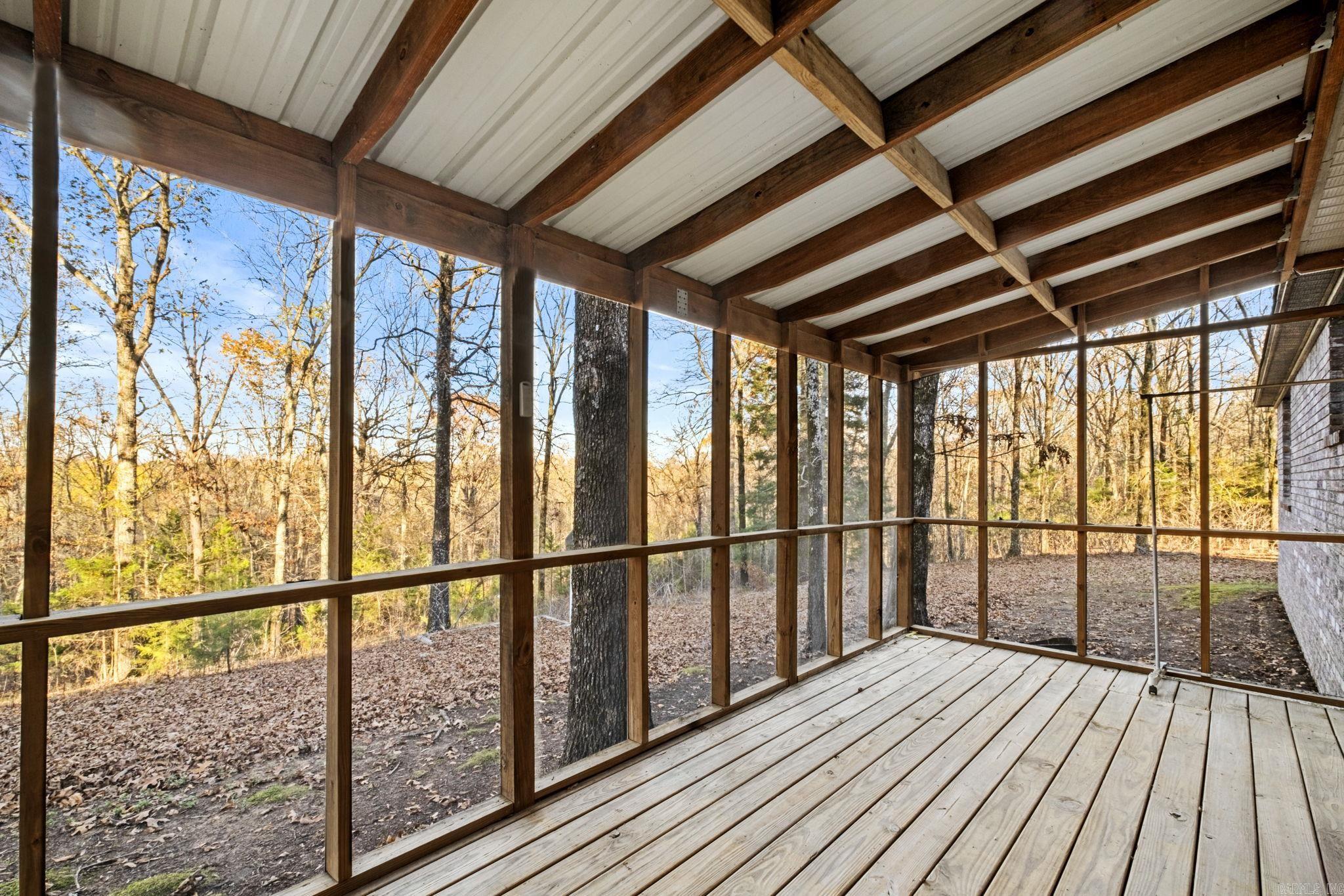 204  Pleasant Ridge Road  El Paso, AR
