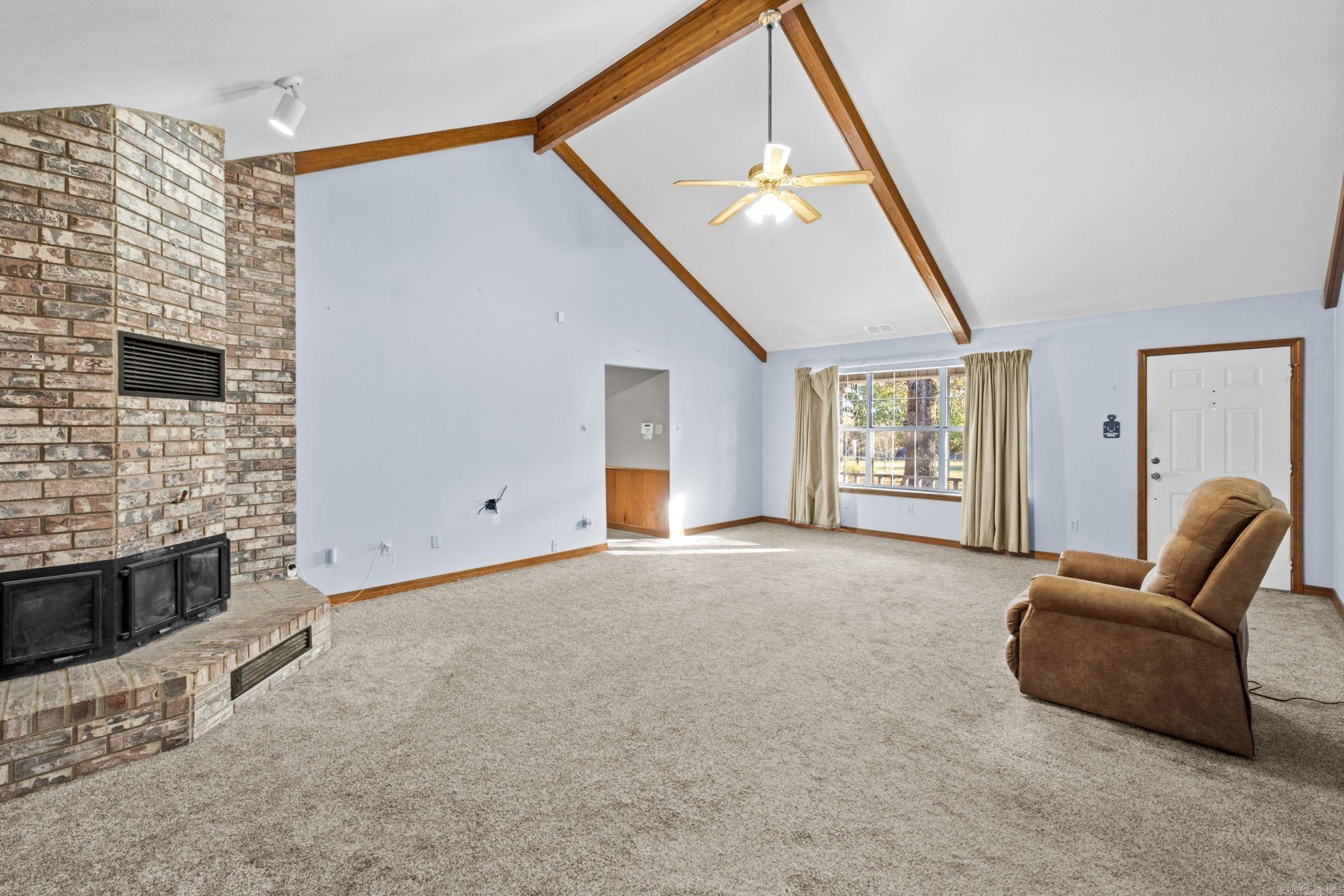 204  Pleasant Ridge Road  El Paso, AR