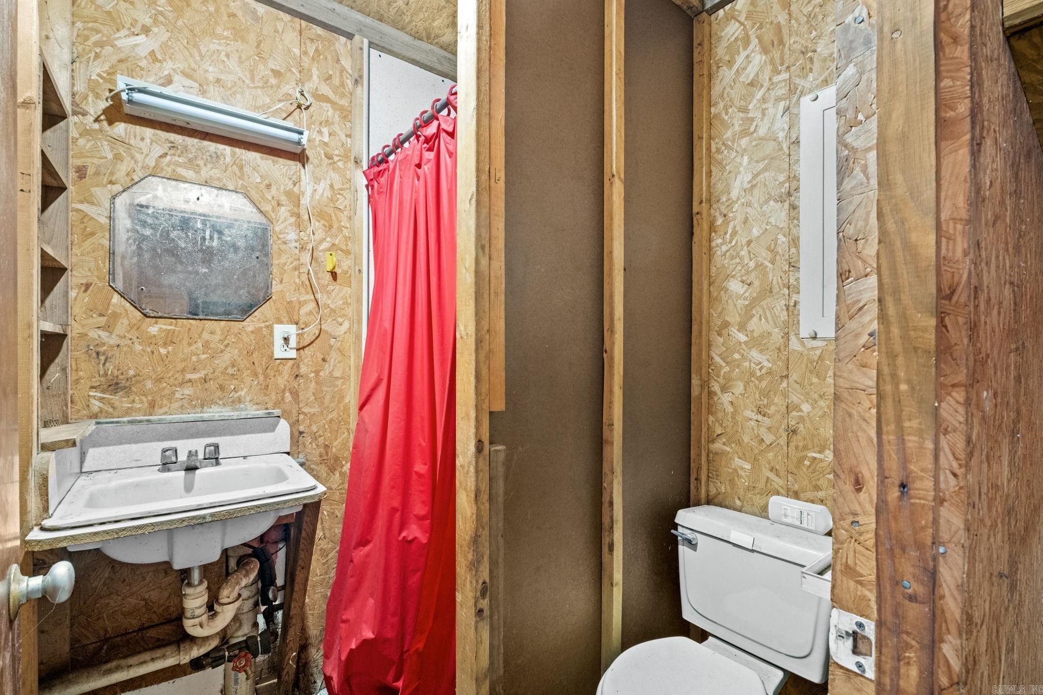 204  Pleasant Ridge Road  El Paso, AR