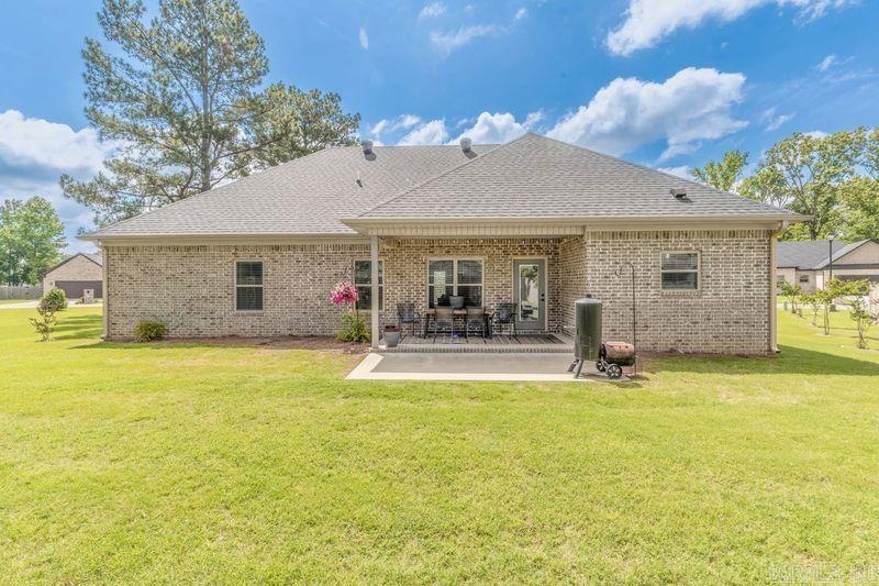 204  Heather  Beebe, AR