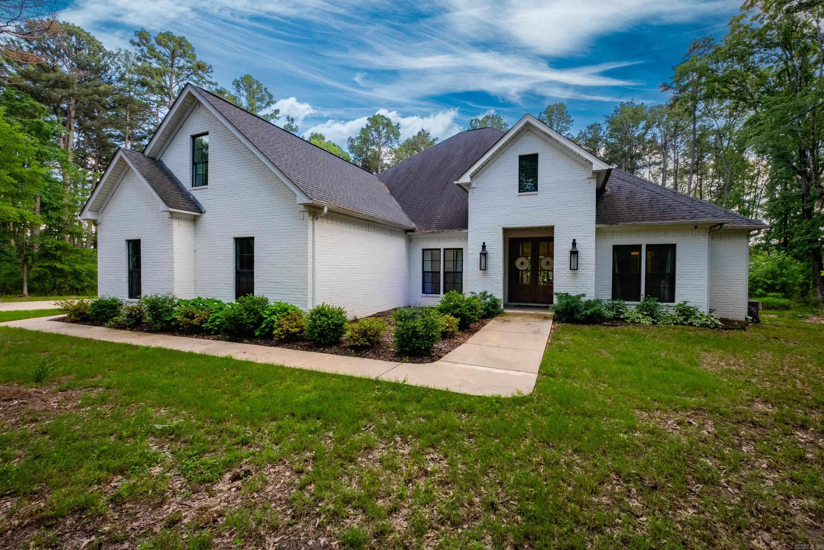 2251  Midland  Alexander, AR