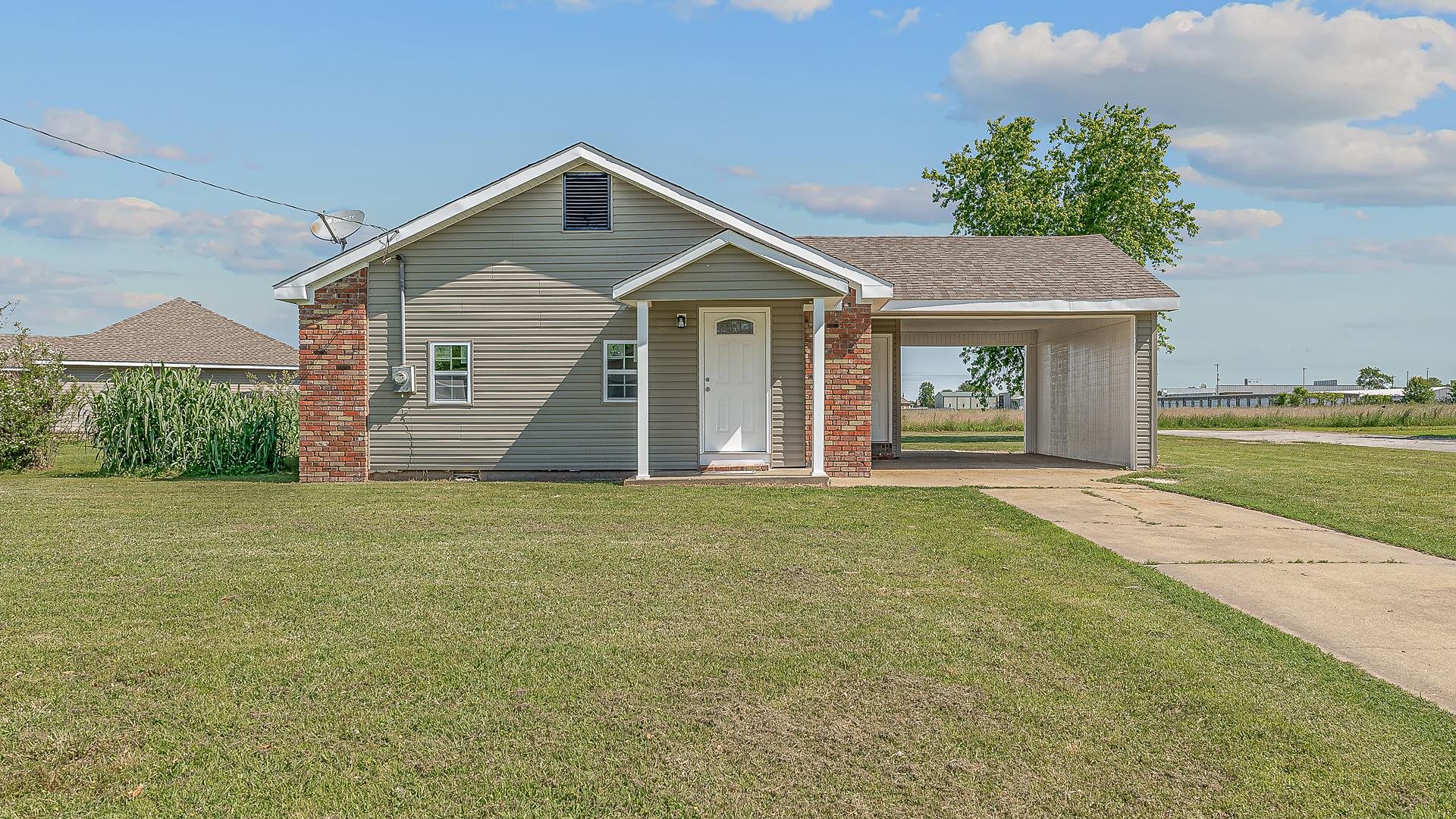 404  Mallard  Harrisburg, AR