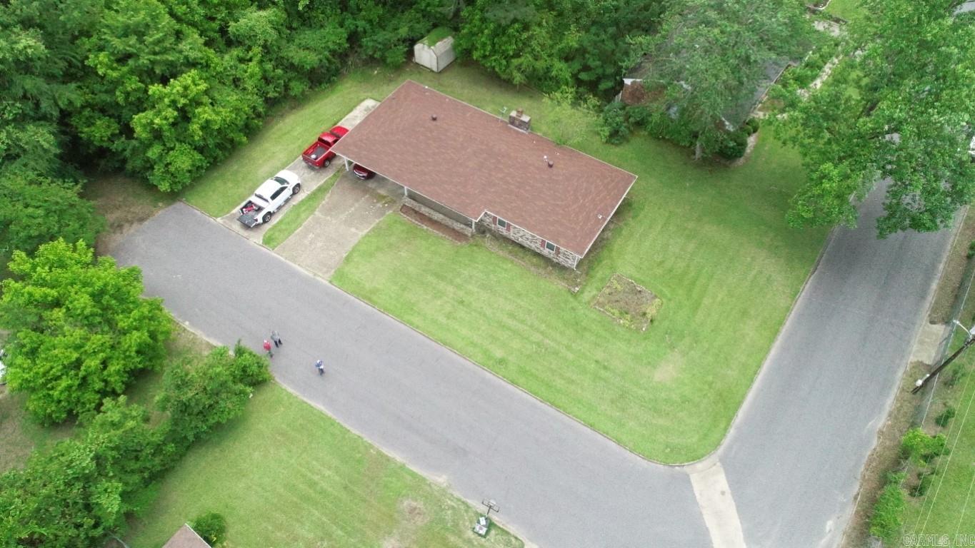 1347  Lee St.  Arkadelphia, AR