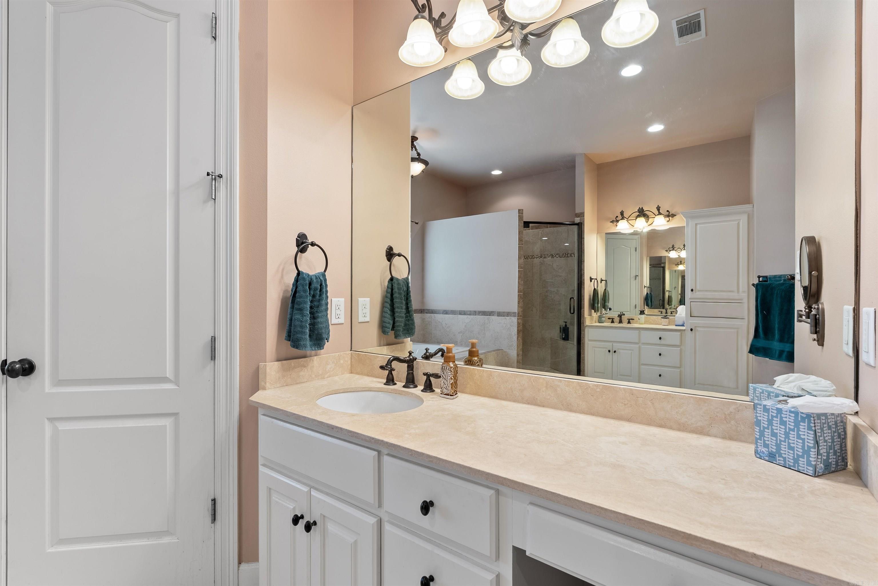 529  Enchanted Valley  North Little Rock, AR