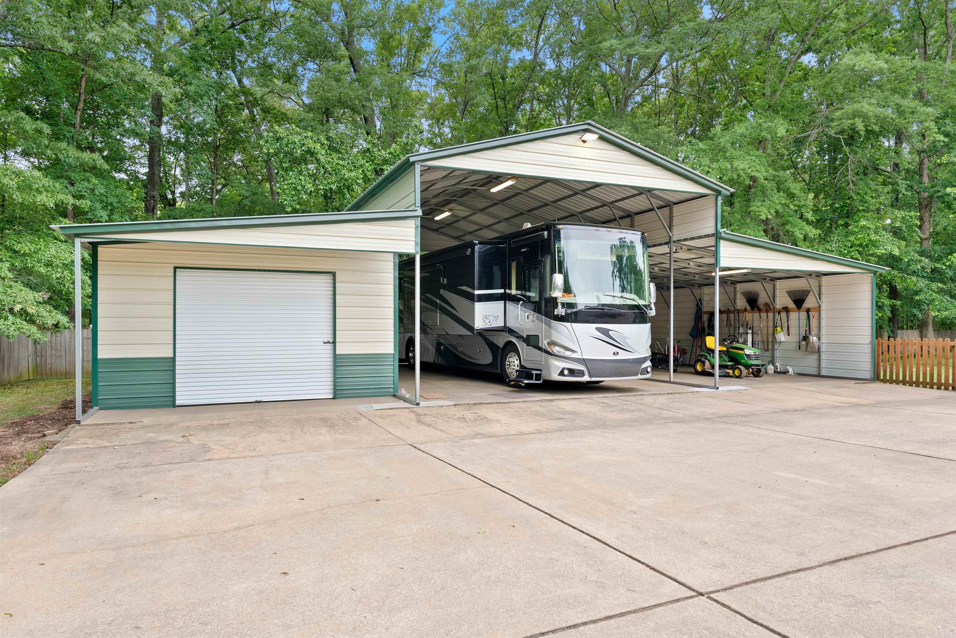 529  Enchanted Valley  North Little Rock, AR
