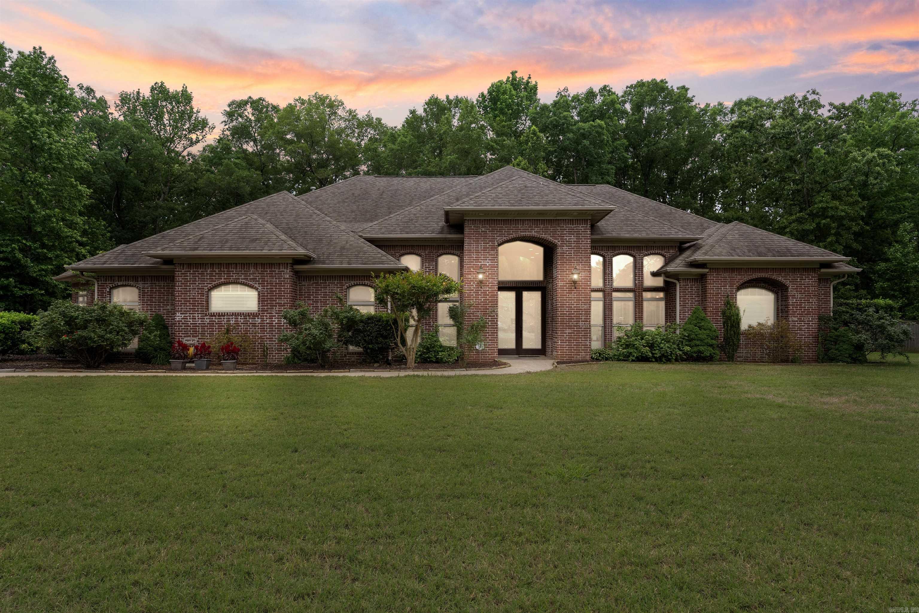 529  Enchanted Valley  North Little Rock, AR