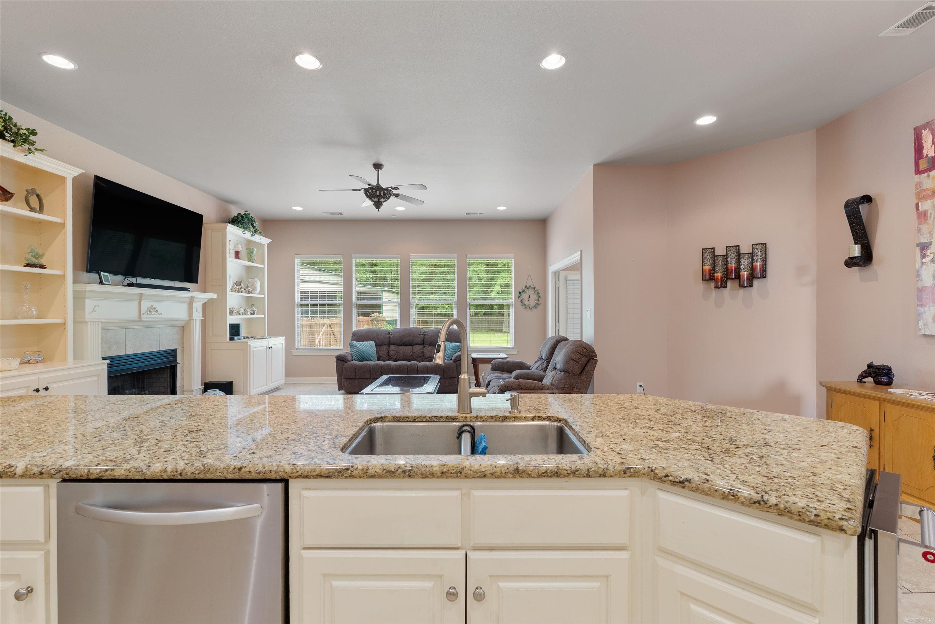 529  Enchanted Valley  North Little Rock, AR