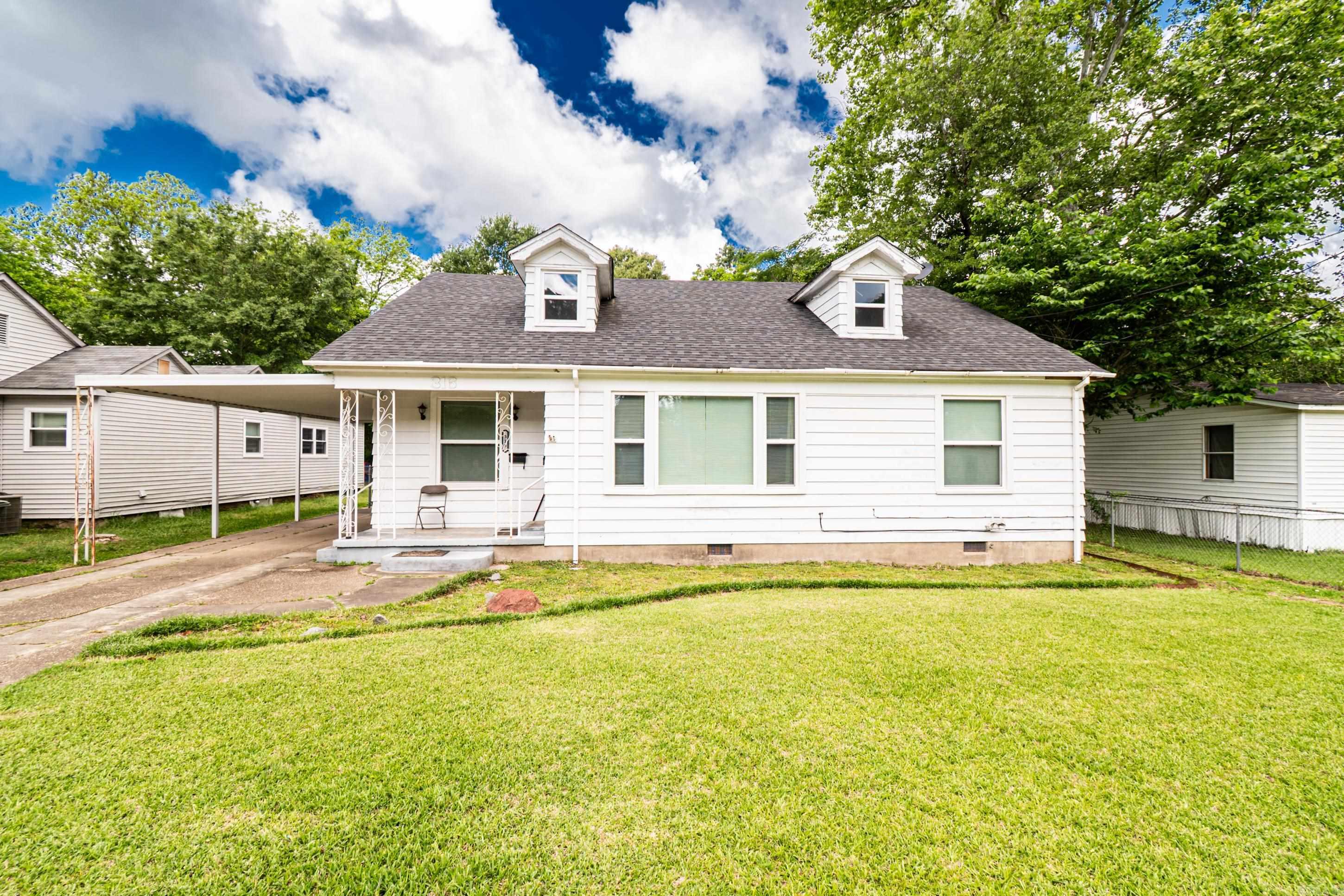316 S Gabbert St  Monticello, AR