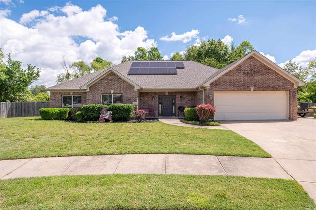 3407  Hemlock  Benton, AR