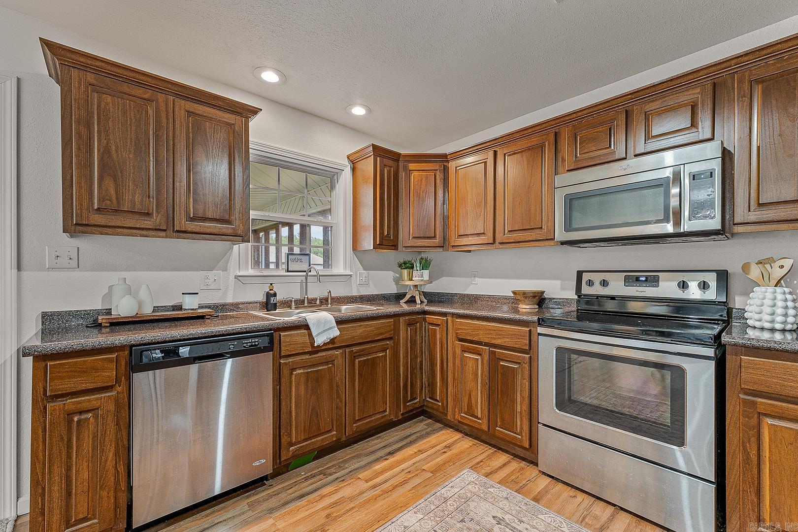 2101  Gabrielle  Paragould, AR