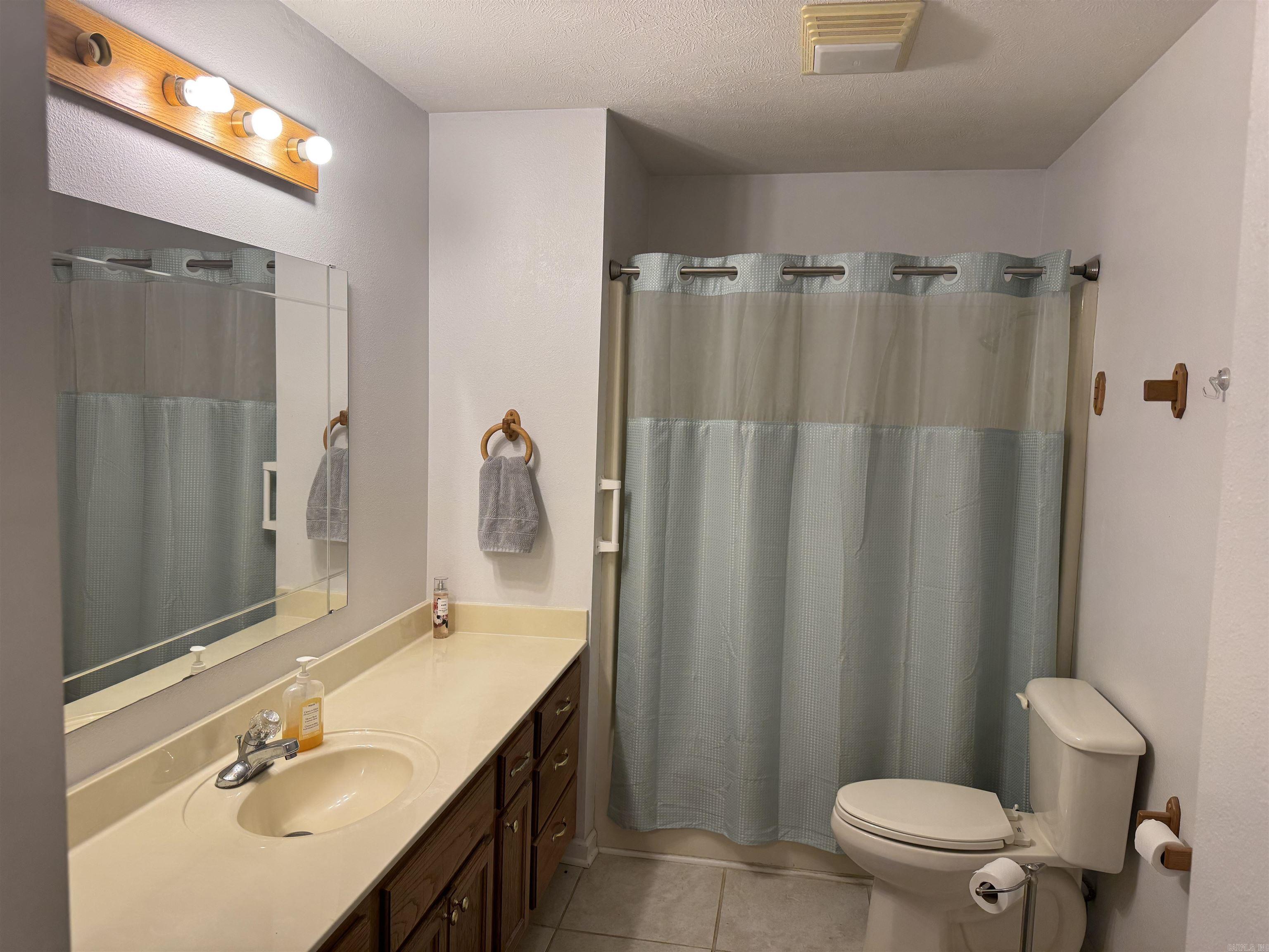46  Ledrick  Mayflower, AR