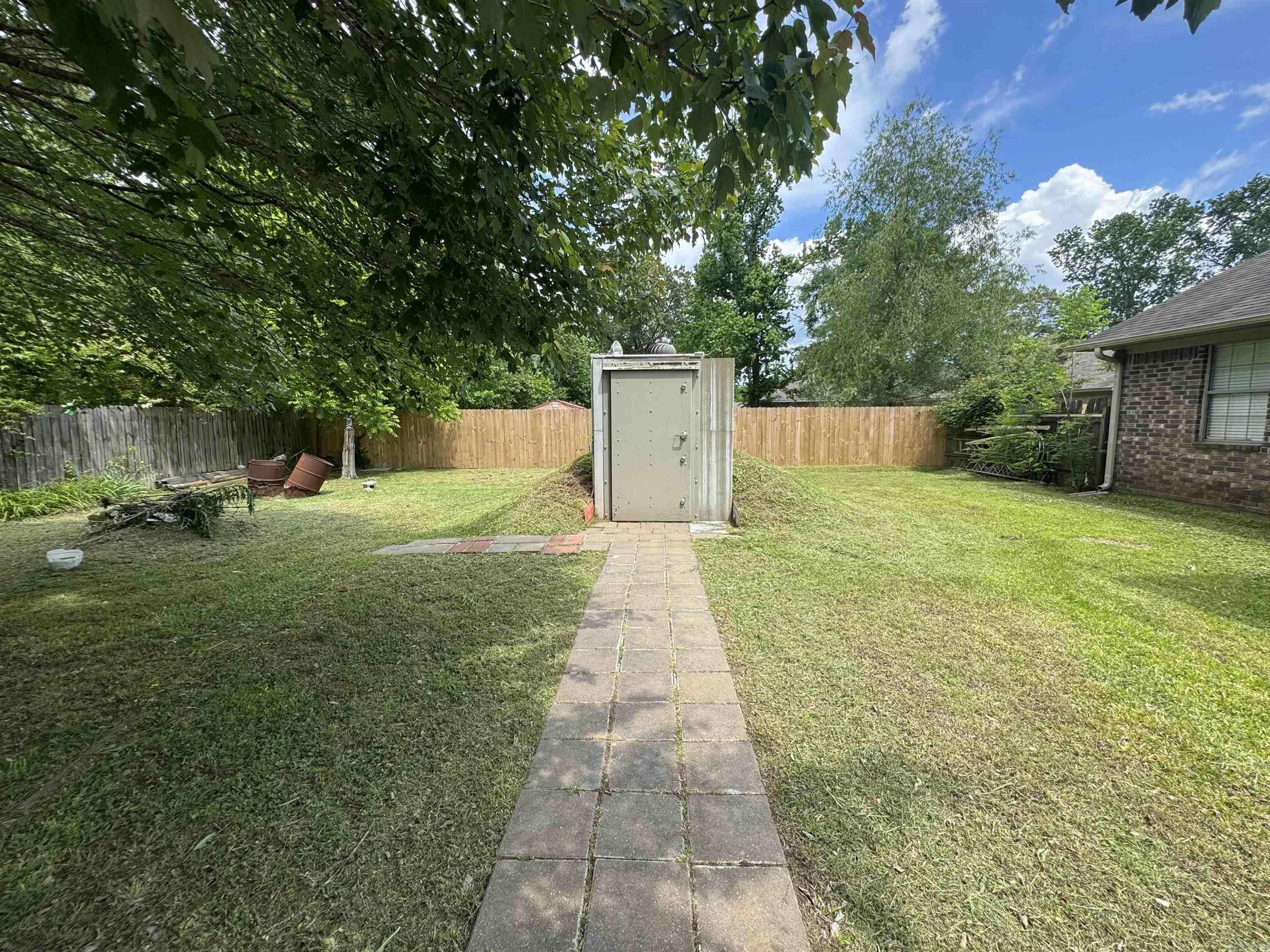 46  Ledrick  Mayflower, AR