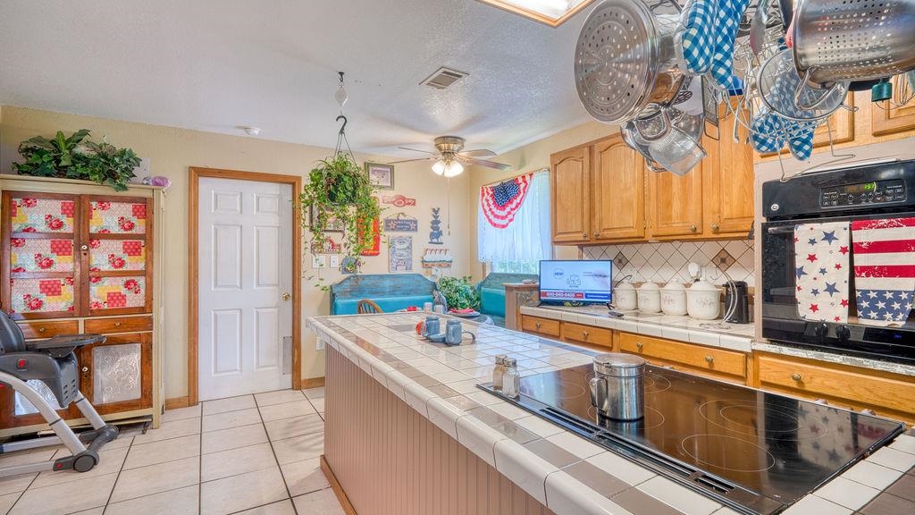 1700 Sanders Charlotte, AR 72522