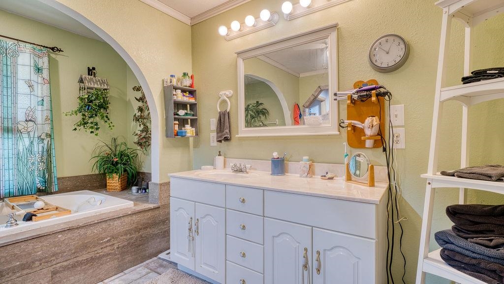 1700 Sanders Charlotte, AR 72522