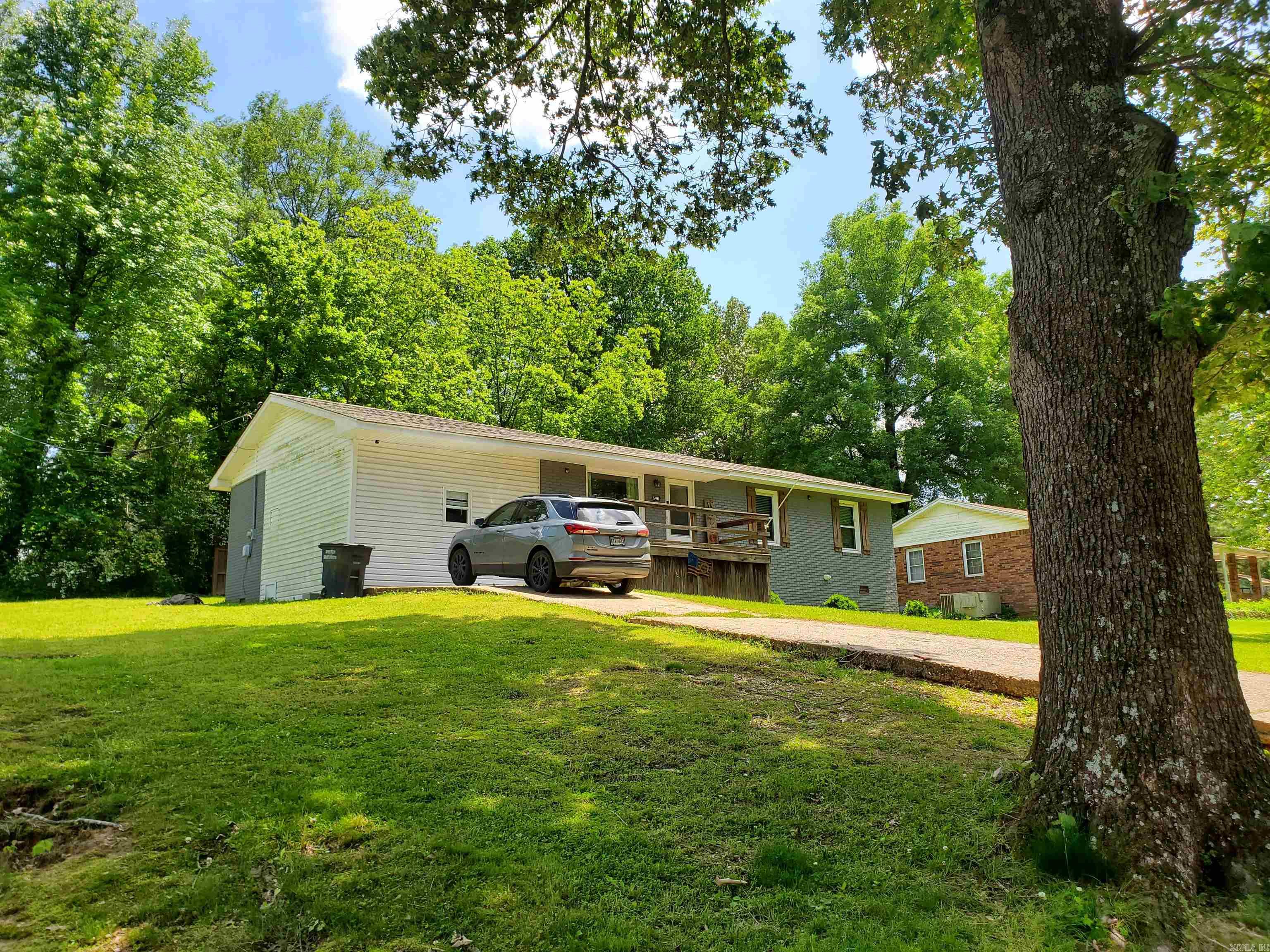 690  Redwood  Piggott, AR