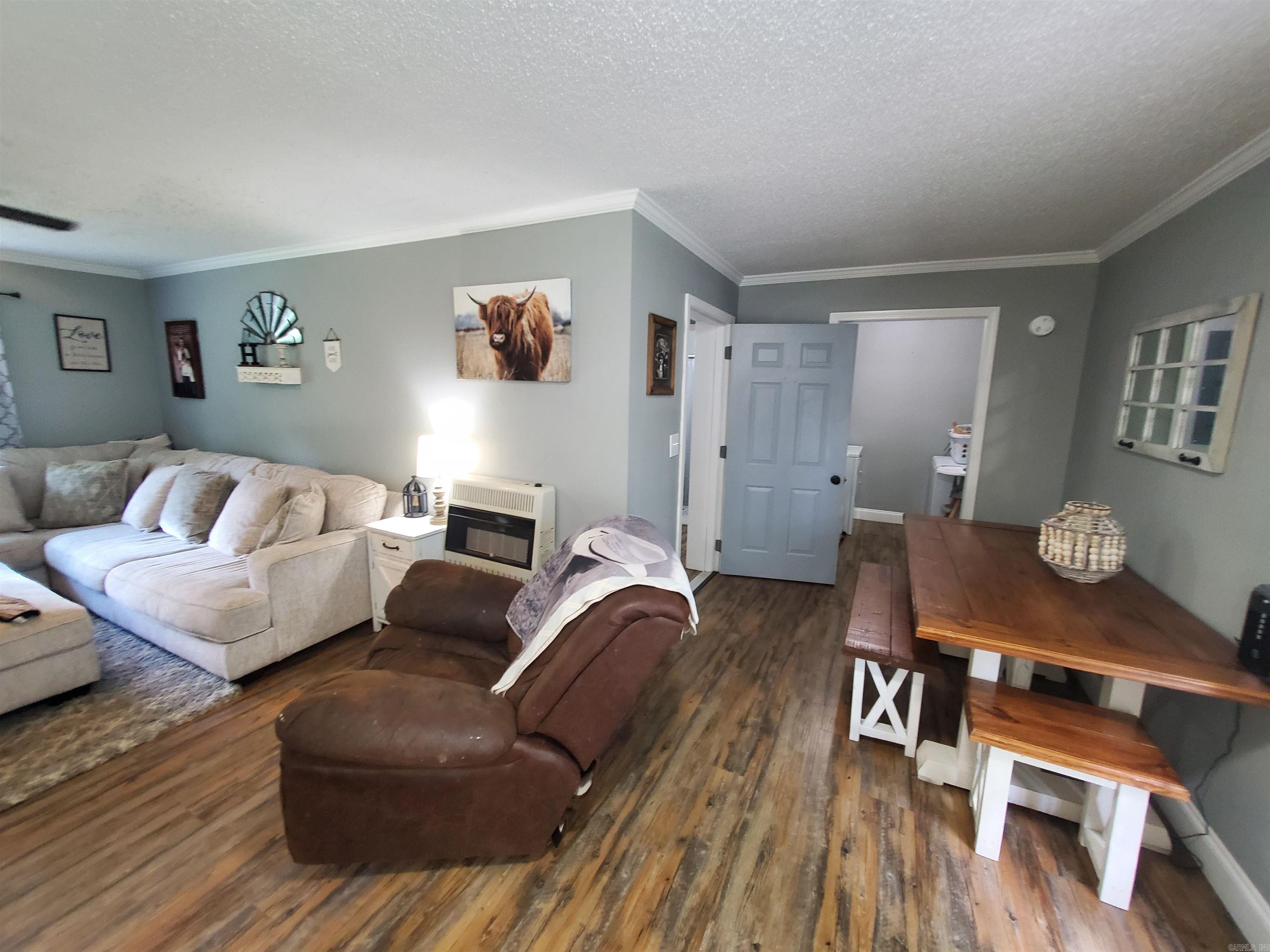 690  Redwood  Piggott, AR